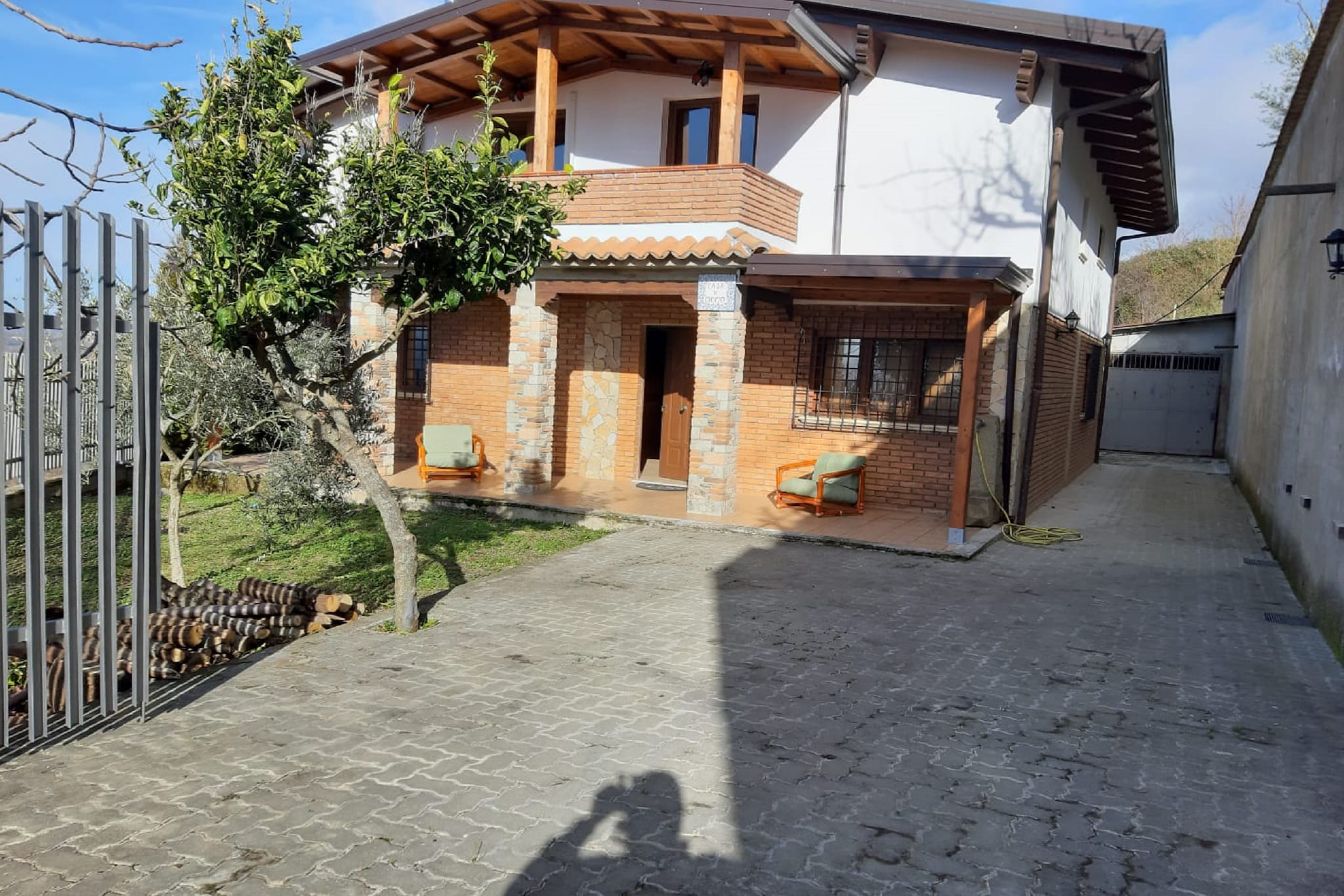Exterior Summer
