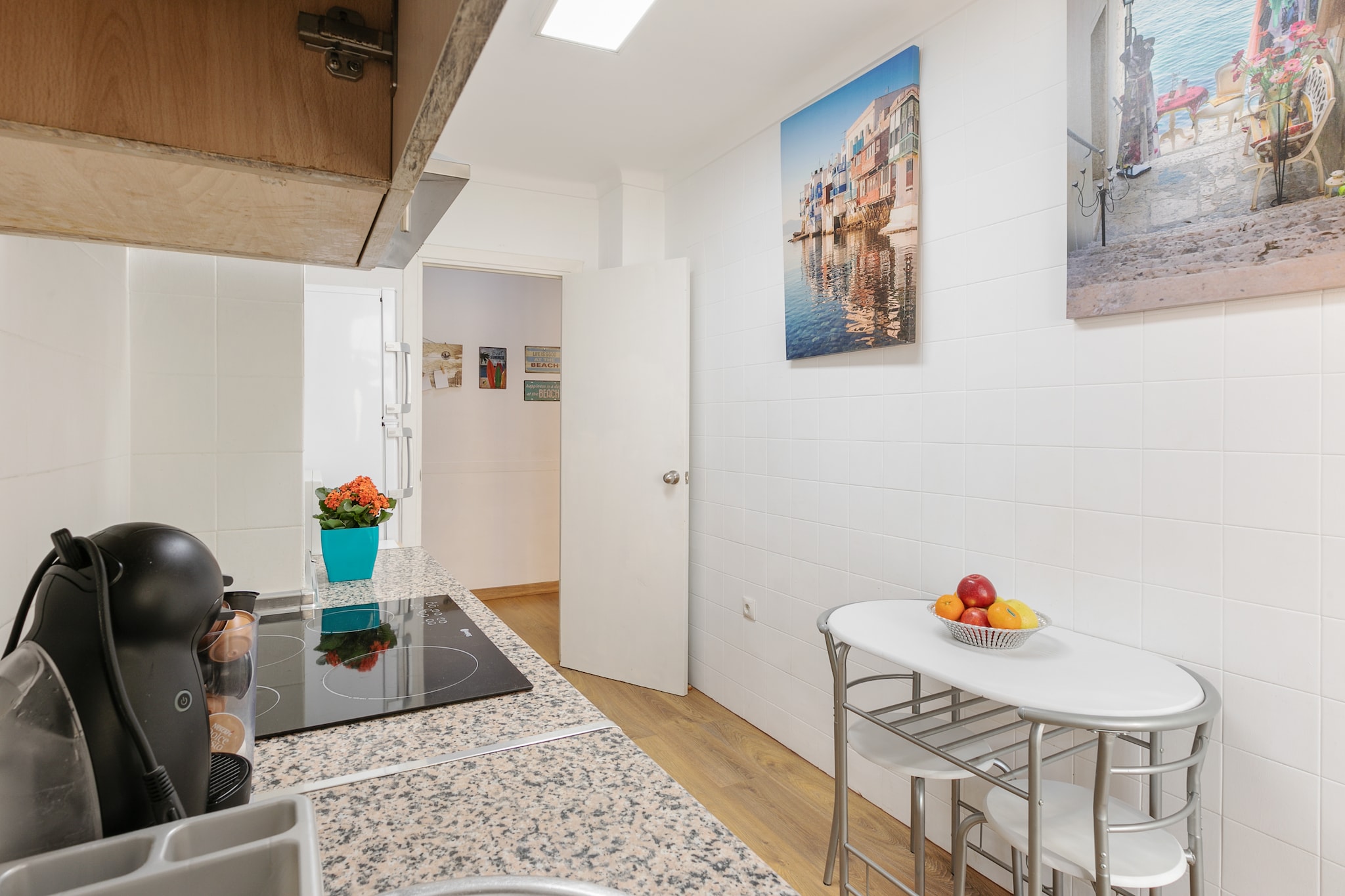 Cozy apartment-Kitchen
