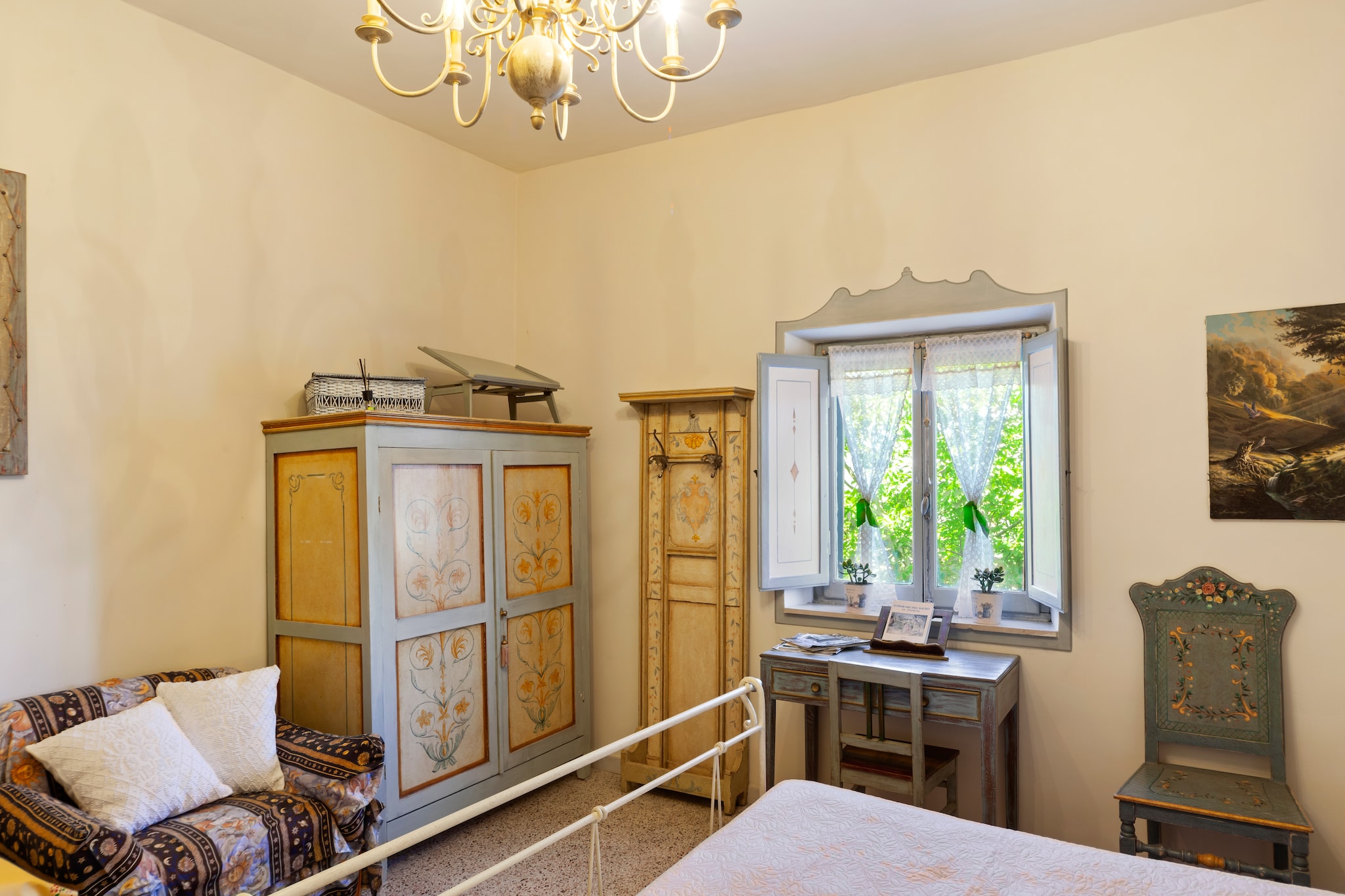 Bed Room