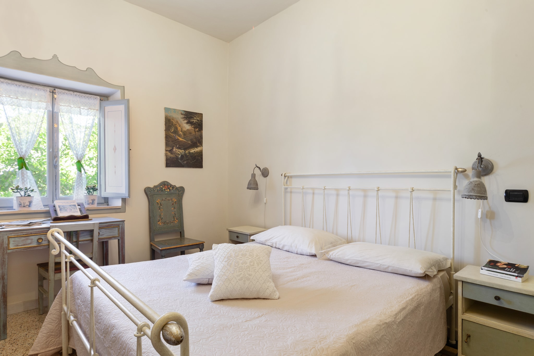 Bed Room