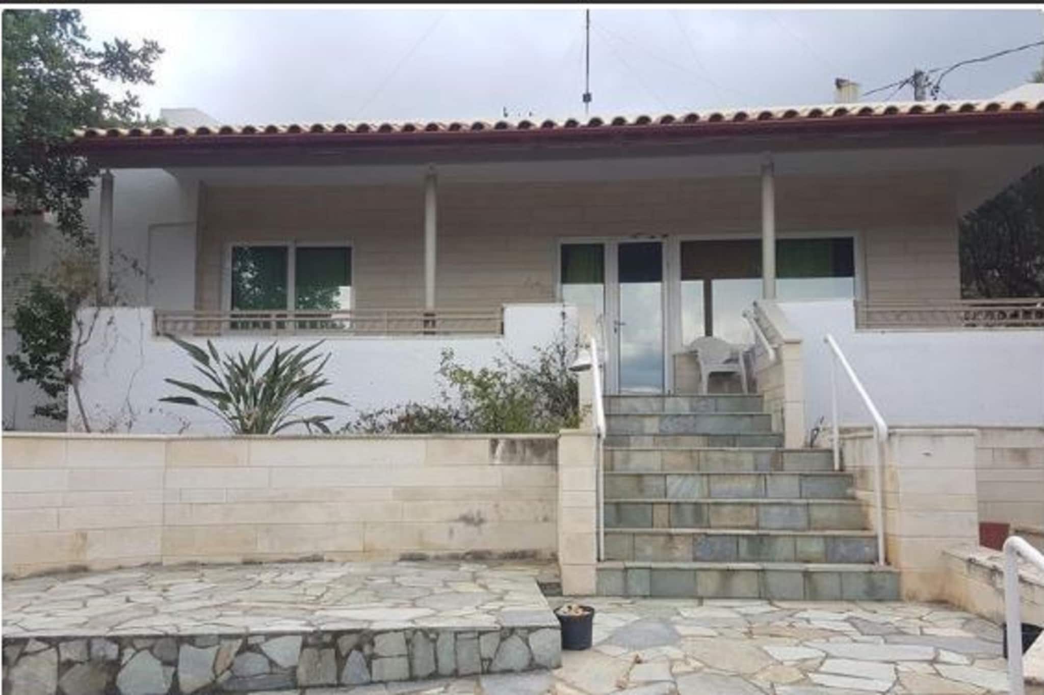 Villa in Hersonissos with Lush Garden