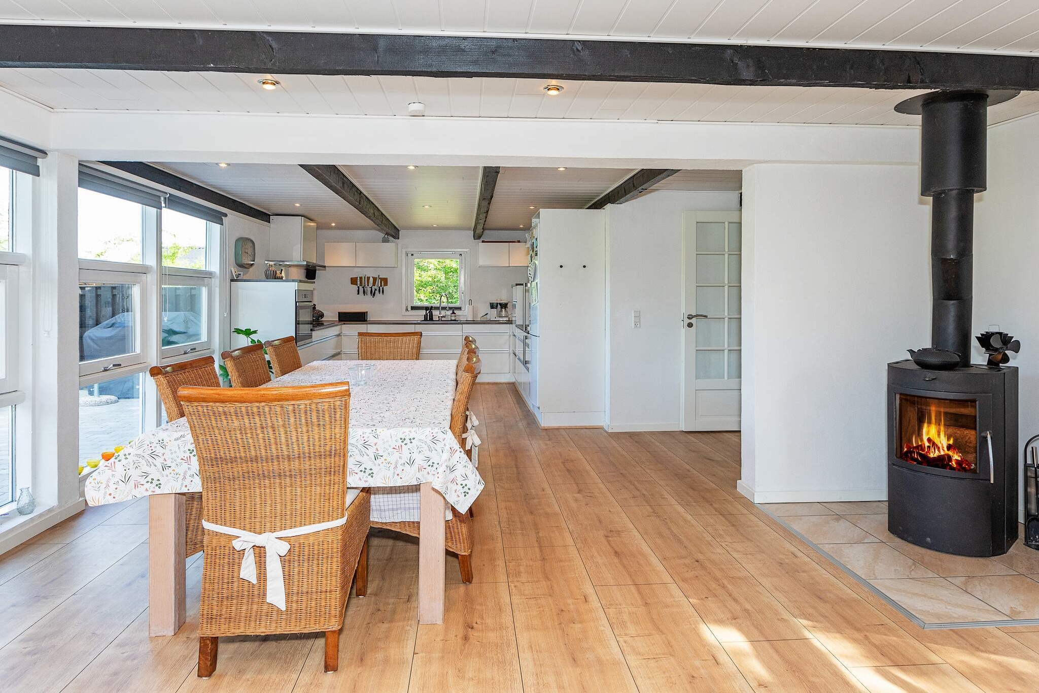 6 person holiday home in Løgstør - Indoor