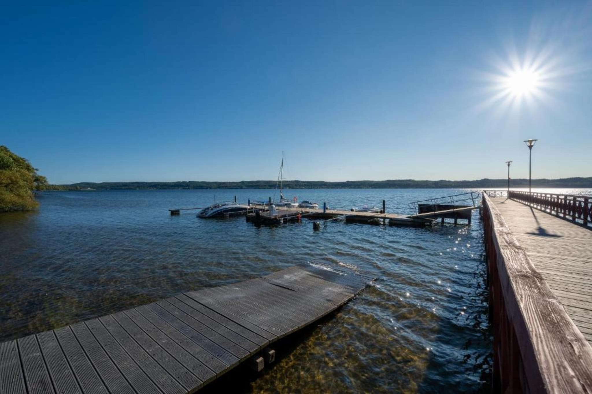 Holiday house by the lake-Zones d'été à 20 km