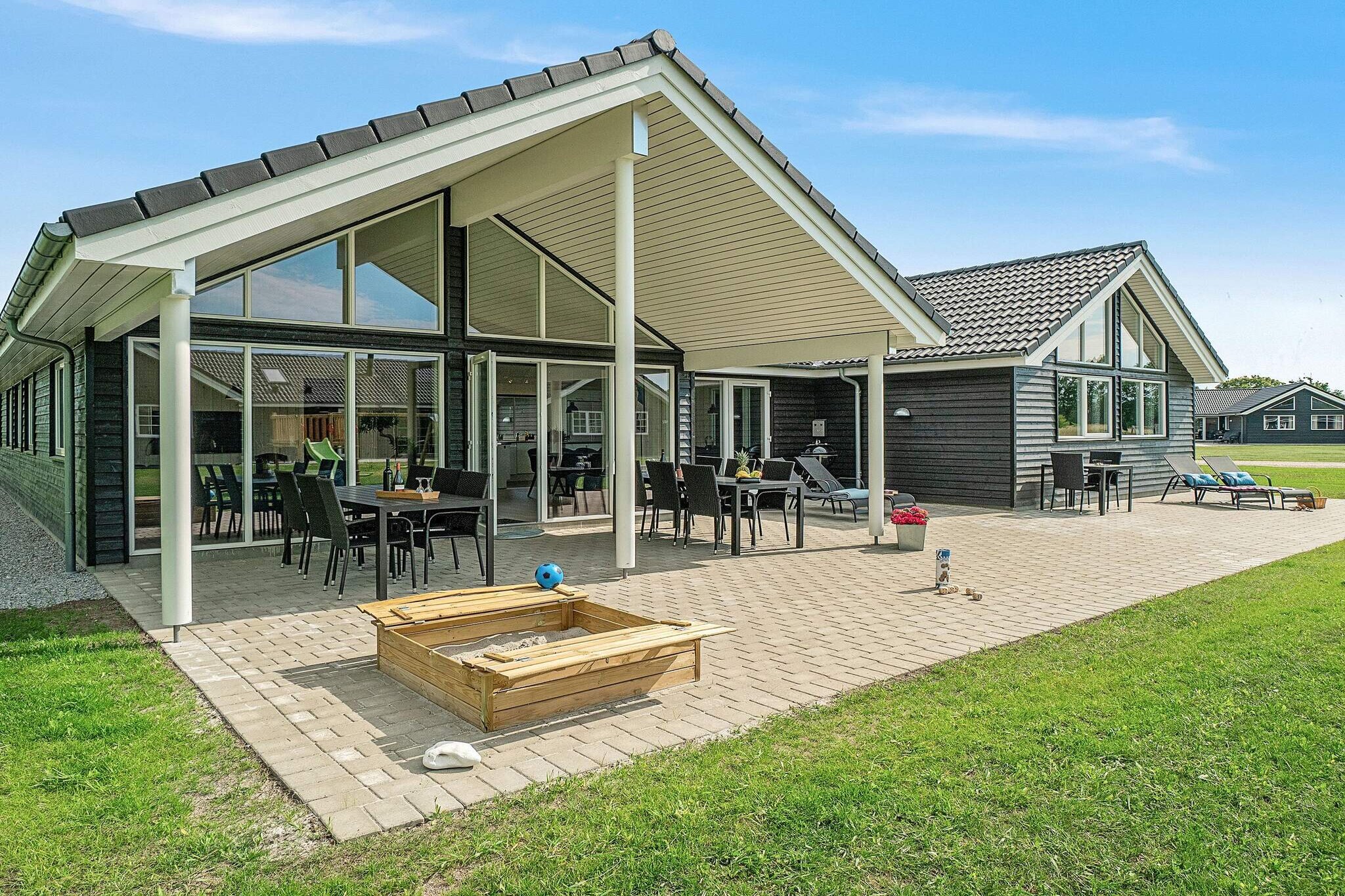18 persoons vakantie huis in Grenaa