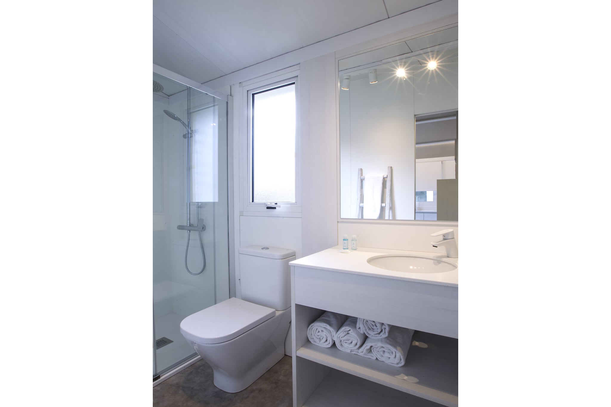 Tamarit Park Resort 1 THALASSA-Badkamer