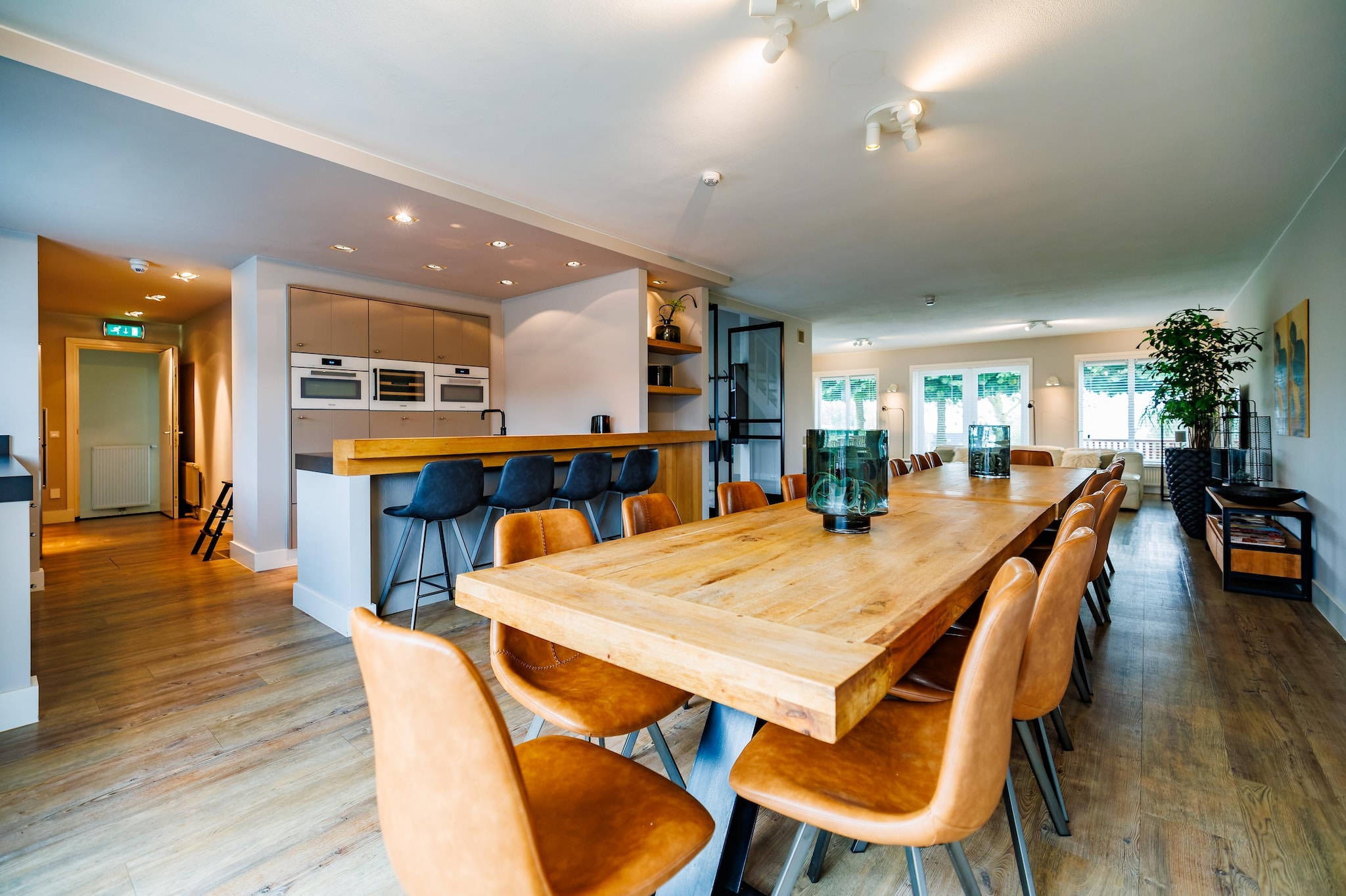 Vakantiepark Eiland van Maurik 4-Eetkamer