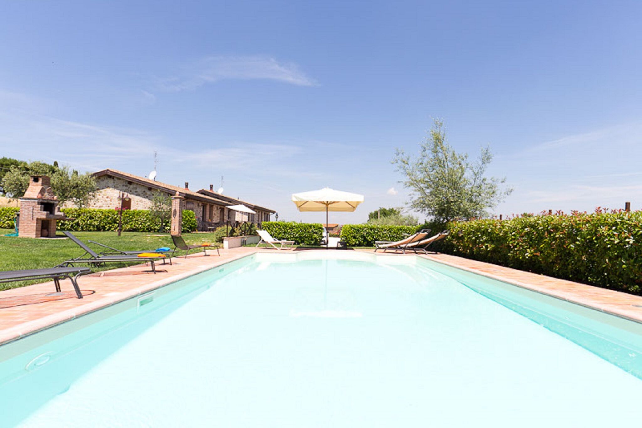 Gezellig vakantiehuis in Marsciano met zwembad