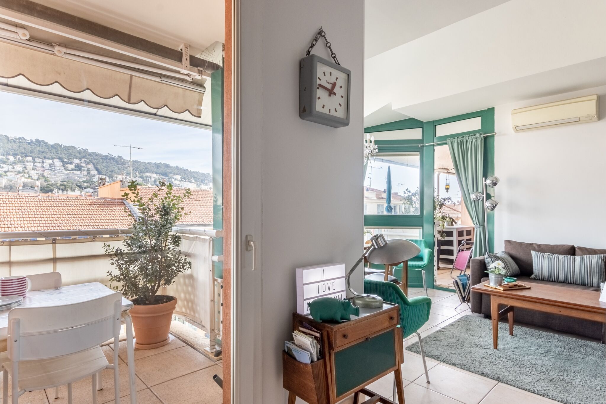 Élégante maison de vacances à Nice avec balcon