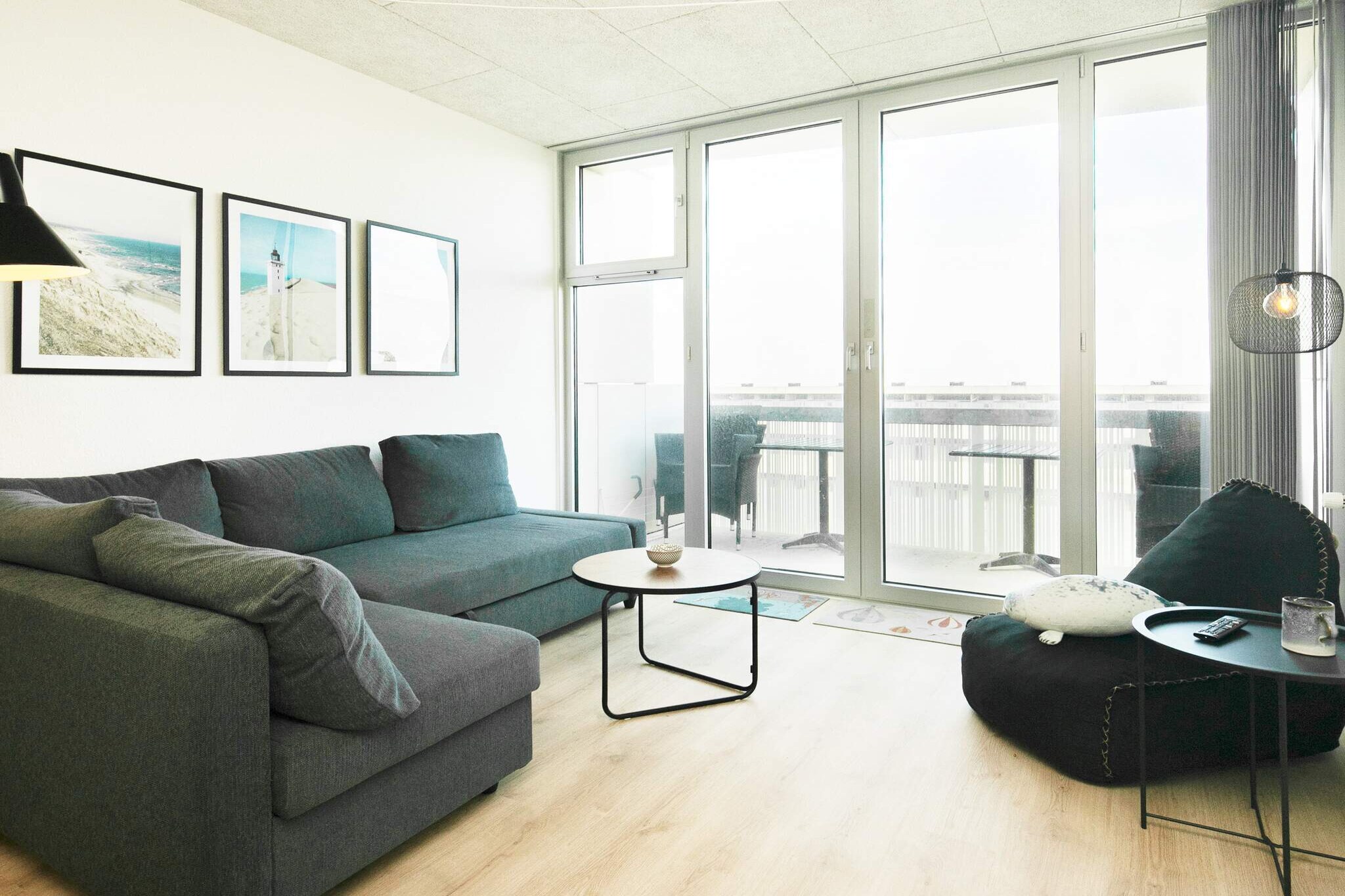 2½ room renovated,partially seaview - Binnen