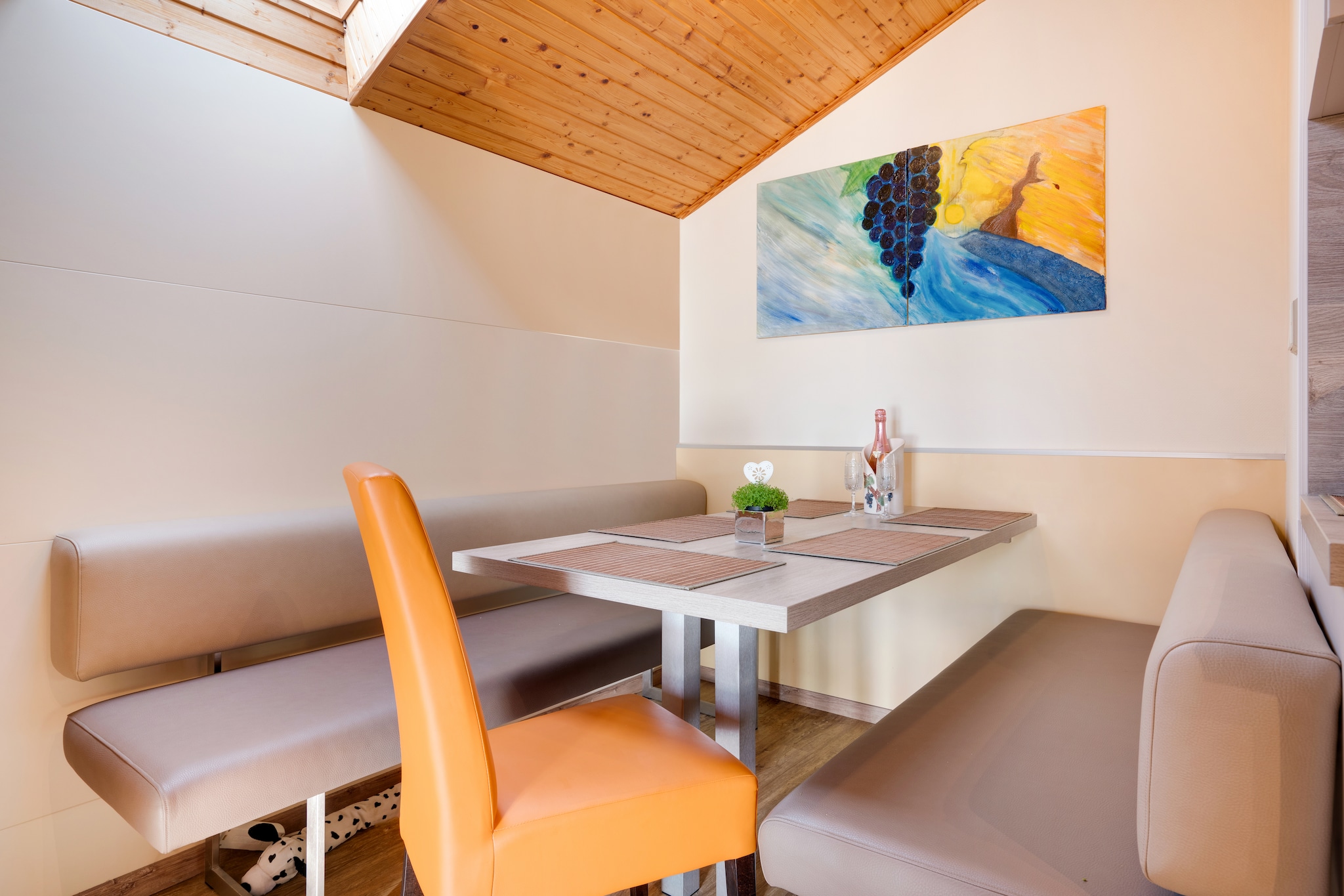 On the 1st floor: (Living room(single sofa bed, TV, seating area), Kitchen(seating area, hob, electric kettle, toaster, coffee machine, oven, microwave, dishwasher, fridge-freezer, washbasin), bedroom(bunk bed, TV, seating area), bedroom(double bed, seating area), bathroom(bath tub, shower, washbasin, toilet, bidet), toilet(washbasin), balcony)\n\nBasement: (bathroom(shower, washbasin, toilet), relaxation area(seating area, infrared sauna(paid), sauna(paid)))