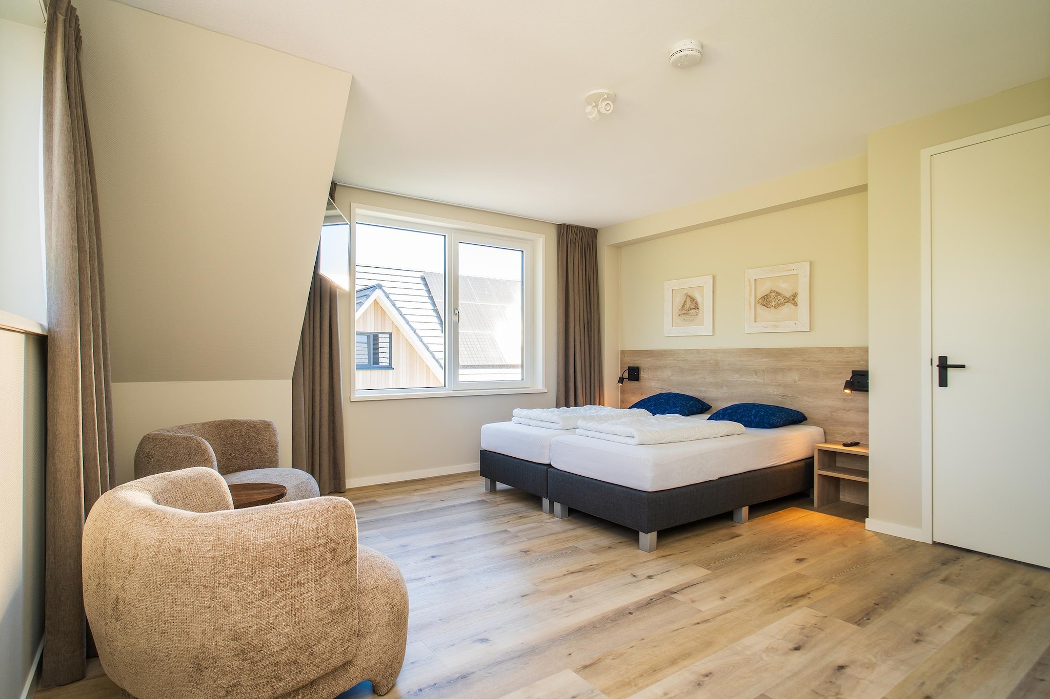 Bed Room