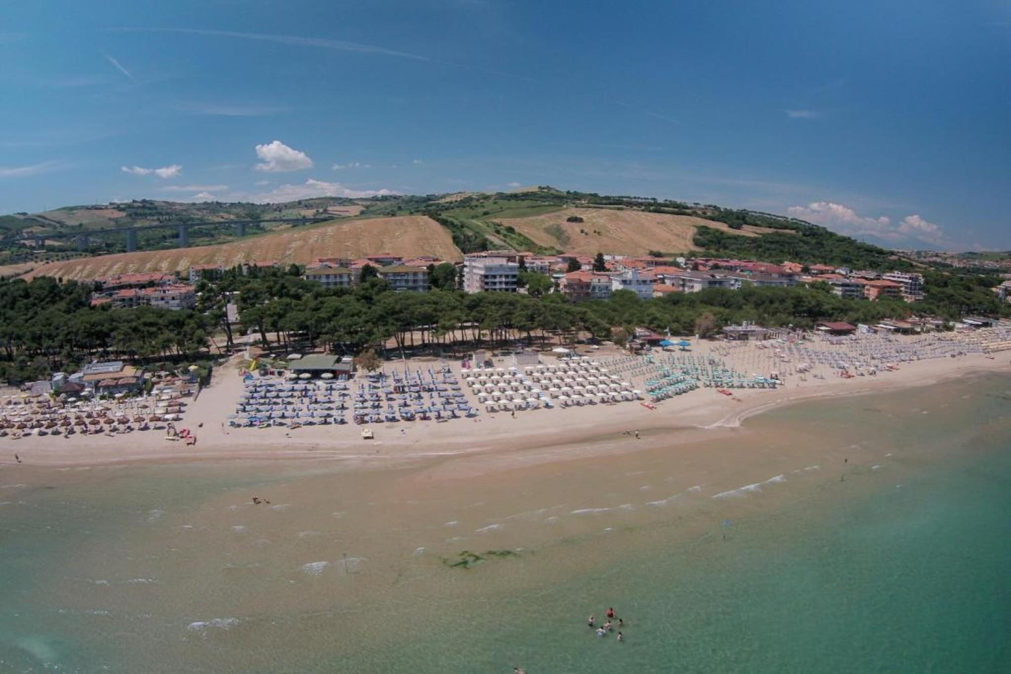 MAISON PISCINE AU CALME A PINET-Gebieden zomer 20km