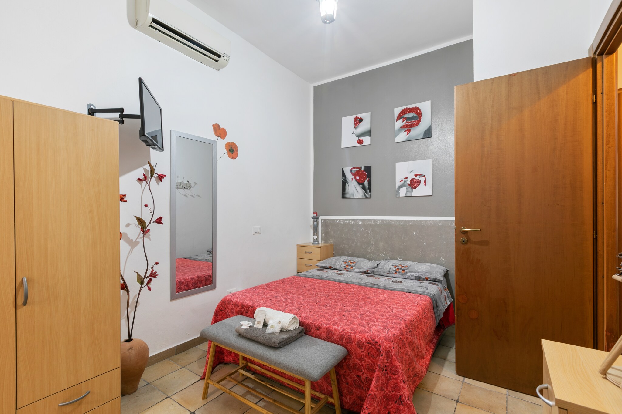 Bed Room