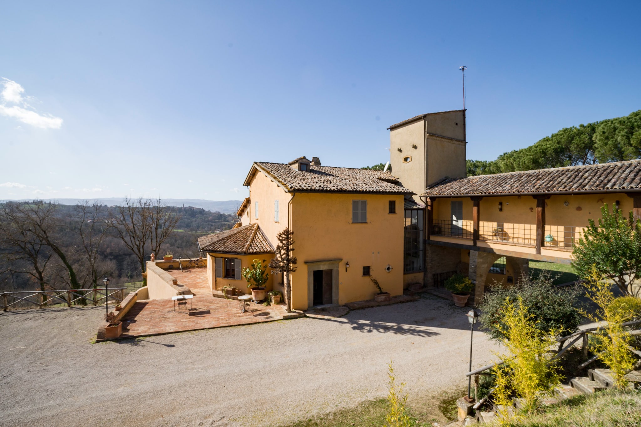 Umbrian Charm with Pool Alfresco Delight
