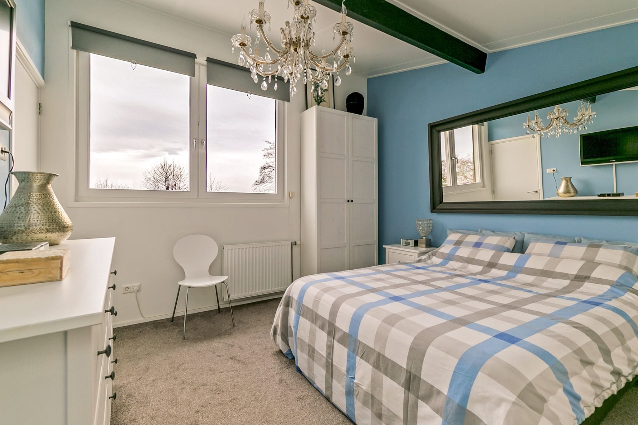 Bed Room