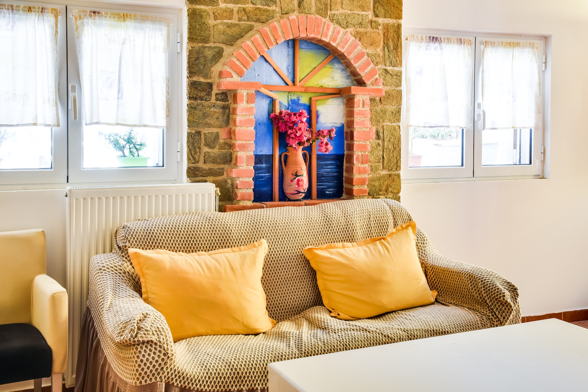 This holiday home in Syros with 1 bedroom and 1 living/bedroom is ideal for soaking in the unparalleled beauty of Greece. Ideal for a family of 4 guests with children or a small group, it has a barbecue for enjoying sumptuous grilled meals and parking facility to keep your cars safe.
Restaurants can be traced only a short stroll away, so do head out for a nice meal with your loved ones. Daily essentials can be availed 2 km away. Vintage cars and windmills will have you hooked at Industrial Museum of Ermoupolis 5 km away, while the Miaouli Square, lined with lovely neoclassical buildings, at 6 km will fascinate you to no end. Galissas Beach at 10 km is a pretty sandy beach where you can relax on deckchairs until dusk.
Pour yourself a scalding mug of coffee in the kitchen and enjoy the same on the patio. Washing facilities are available for your convenience.
Mykonos International Airport lies 47 km away.