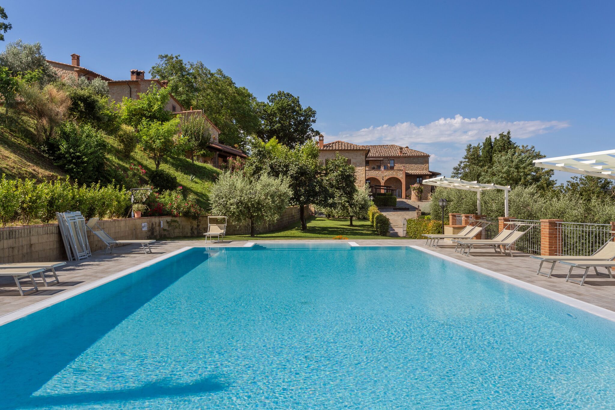 Fijne vakantiewoning in Volterra met een zwembad