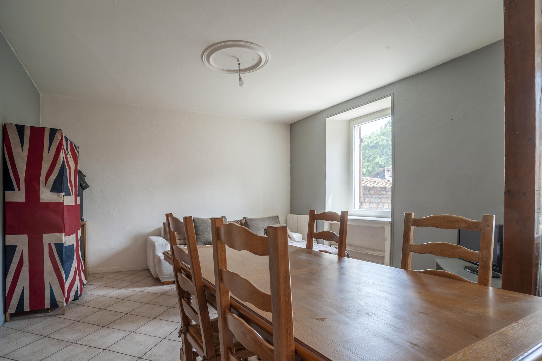 Komfortables Apartment in Belfort mit Terrasse-Esszimmer