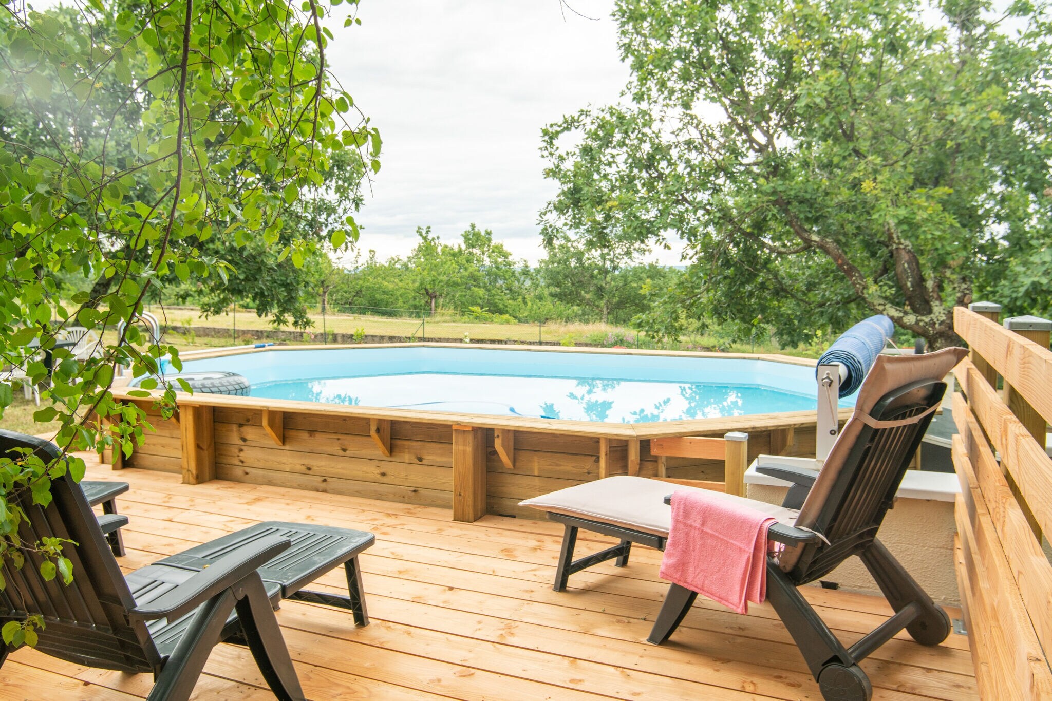 Séduisante maison de vacances à Largentière avec piscine