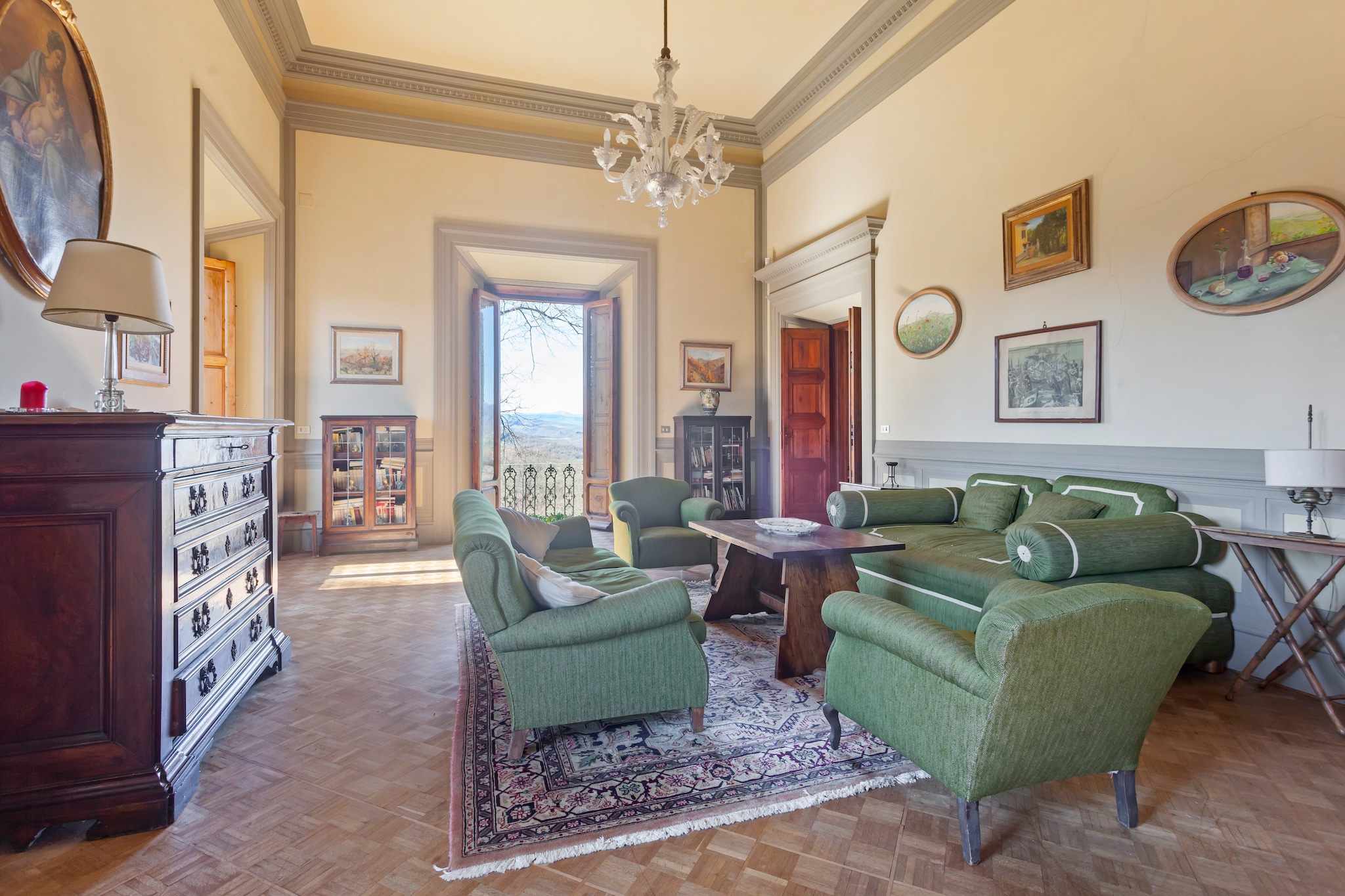 Belvilla by OYO Cosy Holiday Home with Pool