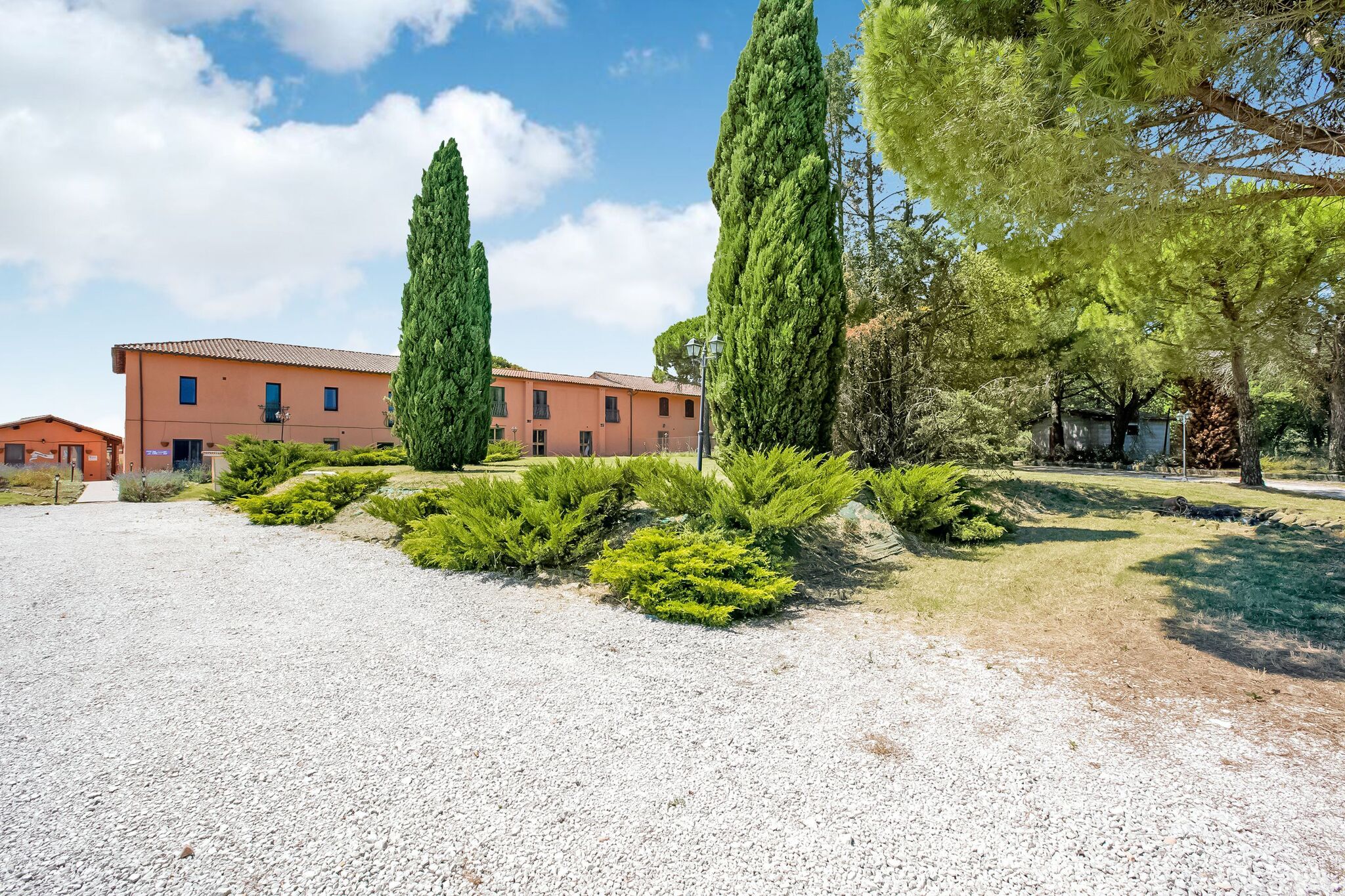 Vibrant holiday home in Castiglione del Lago with a garden