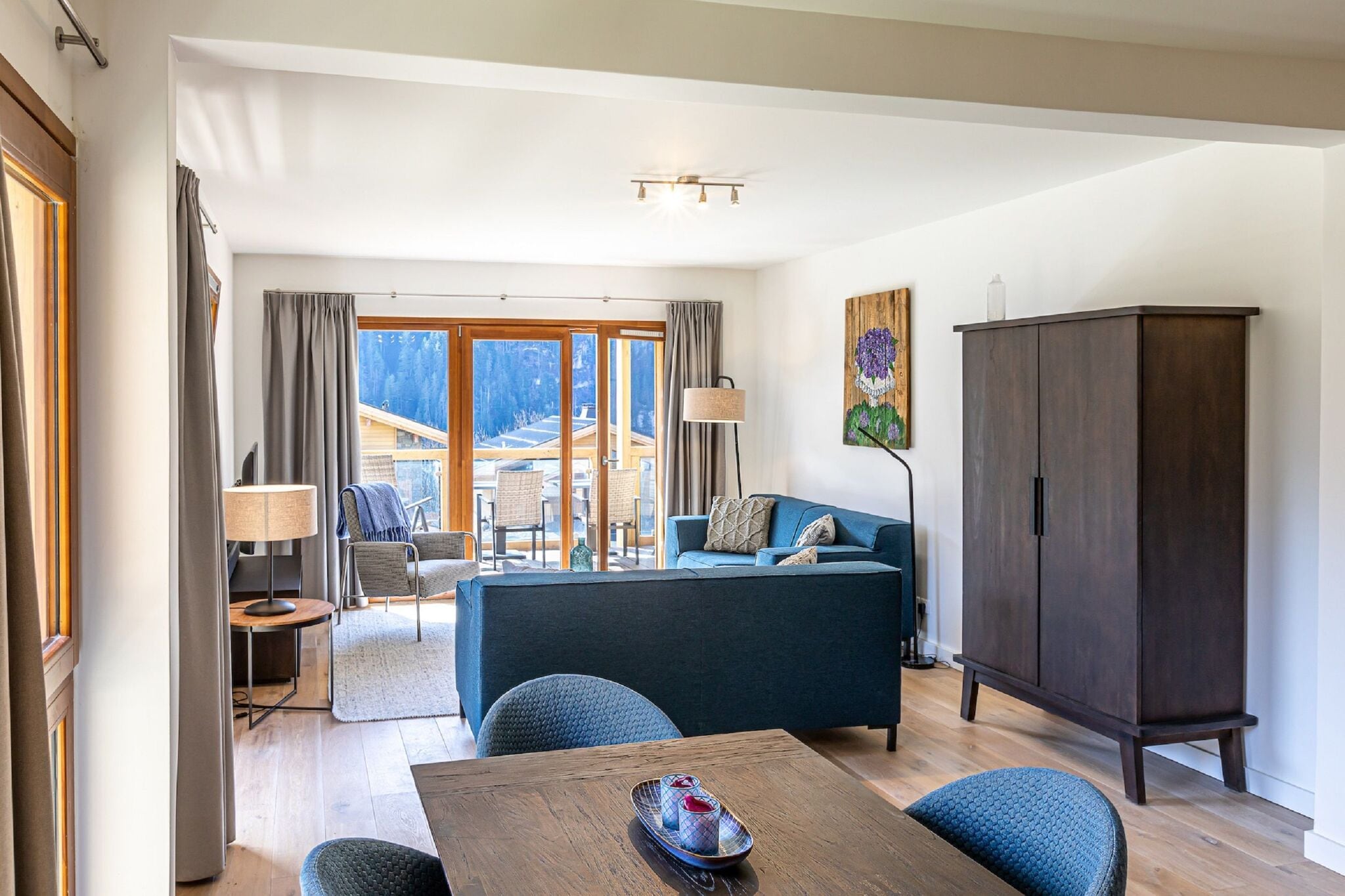 Luxurious apartment in Abondance, ski lift 1.5 km away.