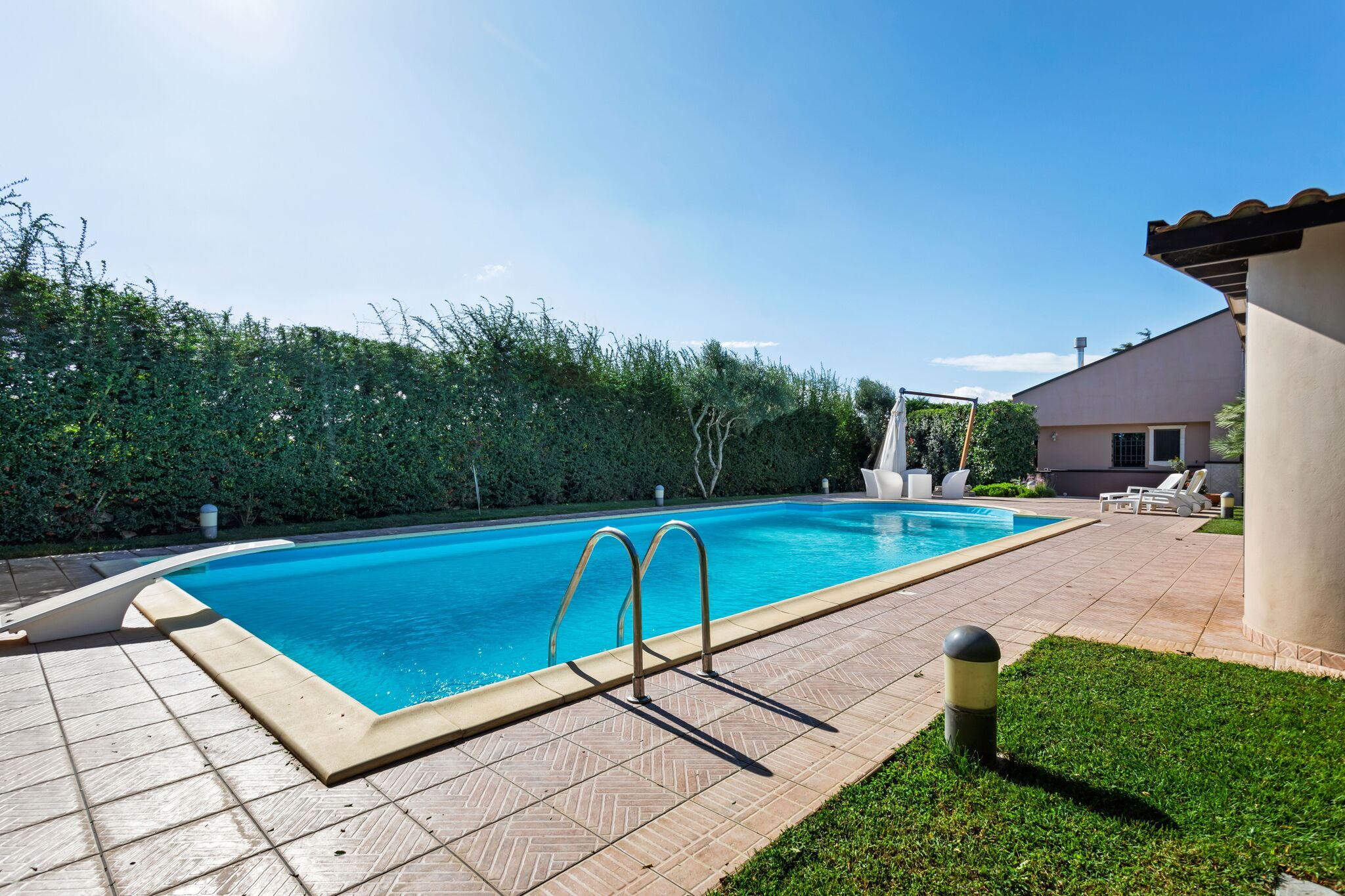 Sfeervol vakantiehuis in Ragusa met een zwembad