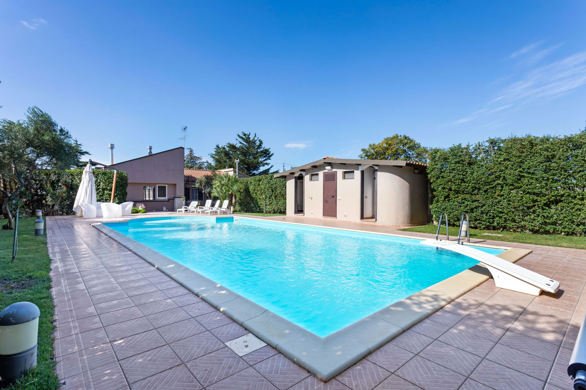 Villa avec vue sur le jardin et piscine privée à Ragusa