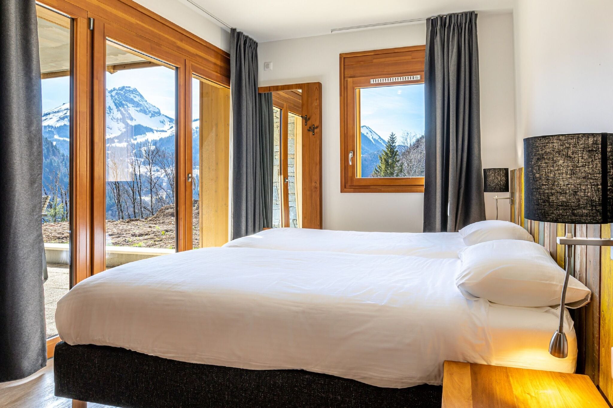 Luxurious apartment with Smart TV, ski lift 1.5 km away.