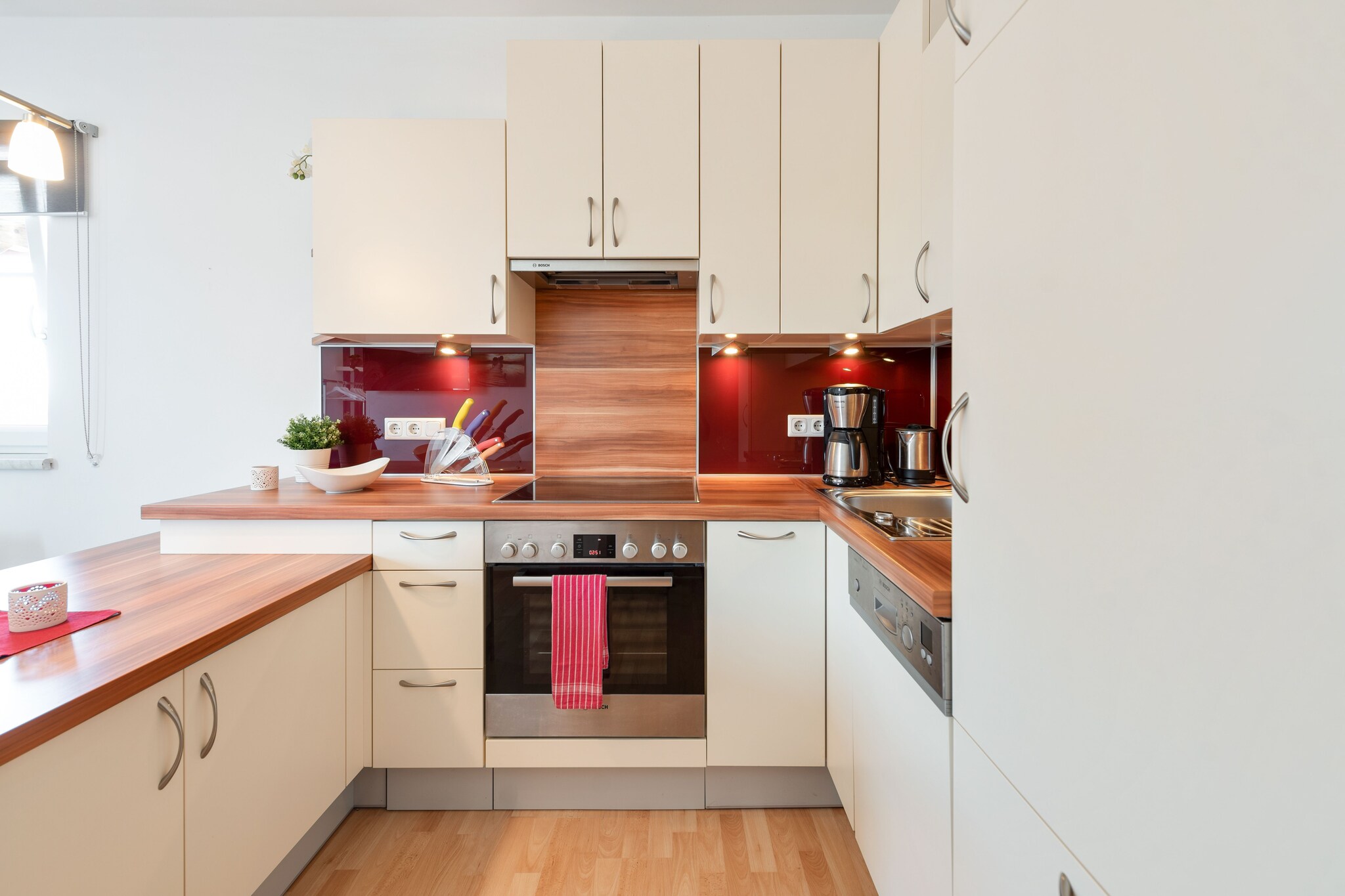 Ground floor: (open kitchen(stove, electric kettle, coffee machine, dishwasher, fridge-freezer), Living/bed room(double bed, TV), bathroom(shower, toilet, washing machine))