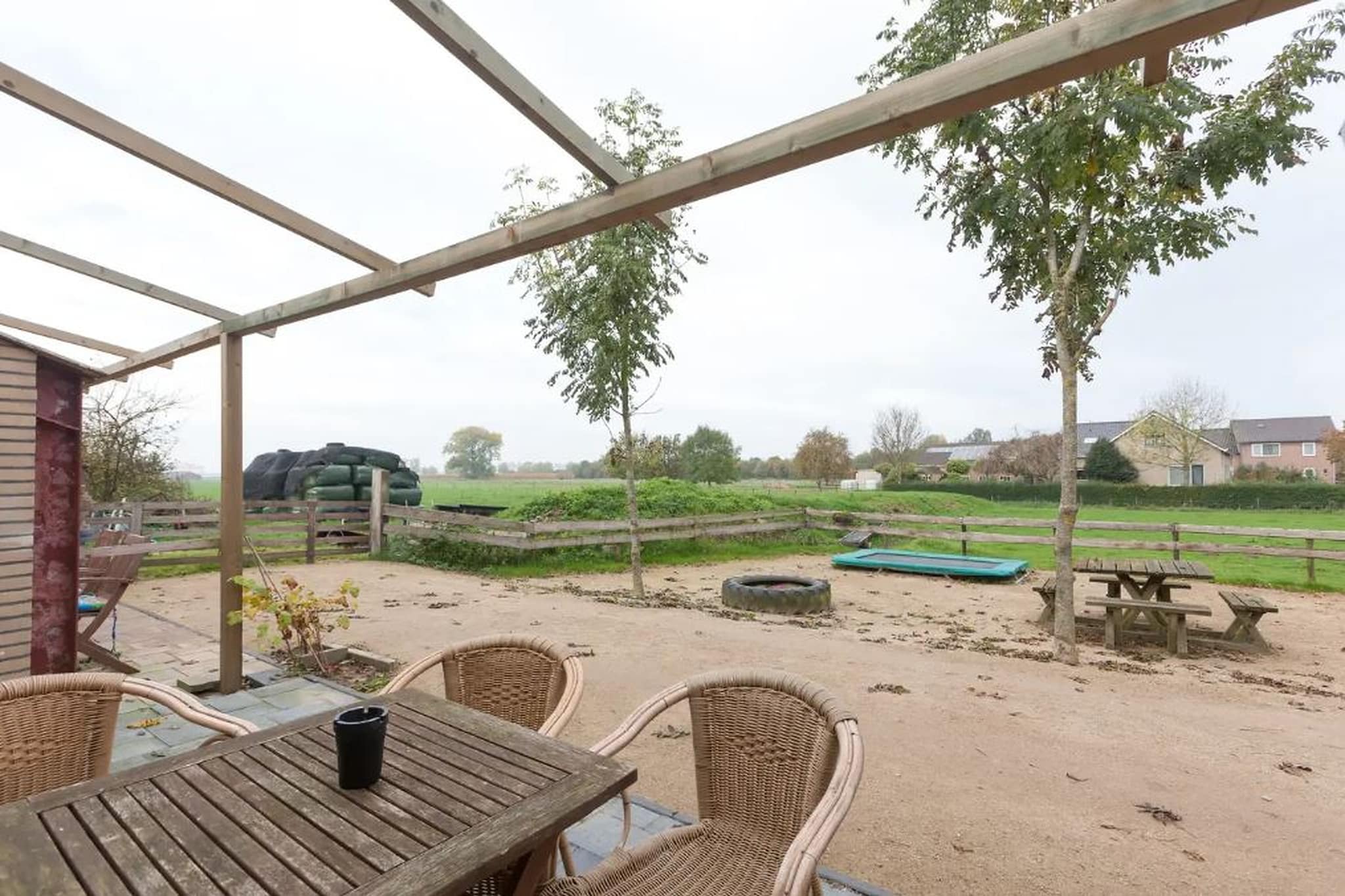 Schönes Ferienhaus in Horssen mit Garten