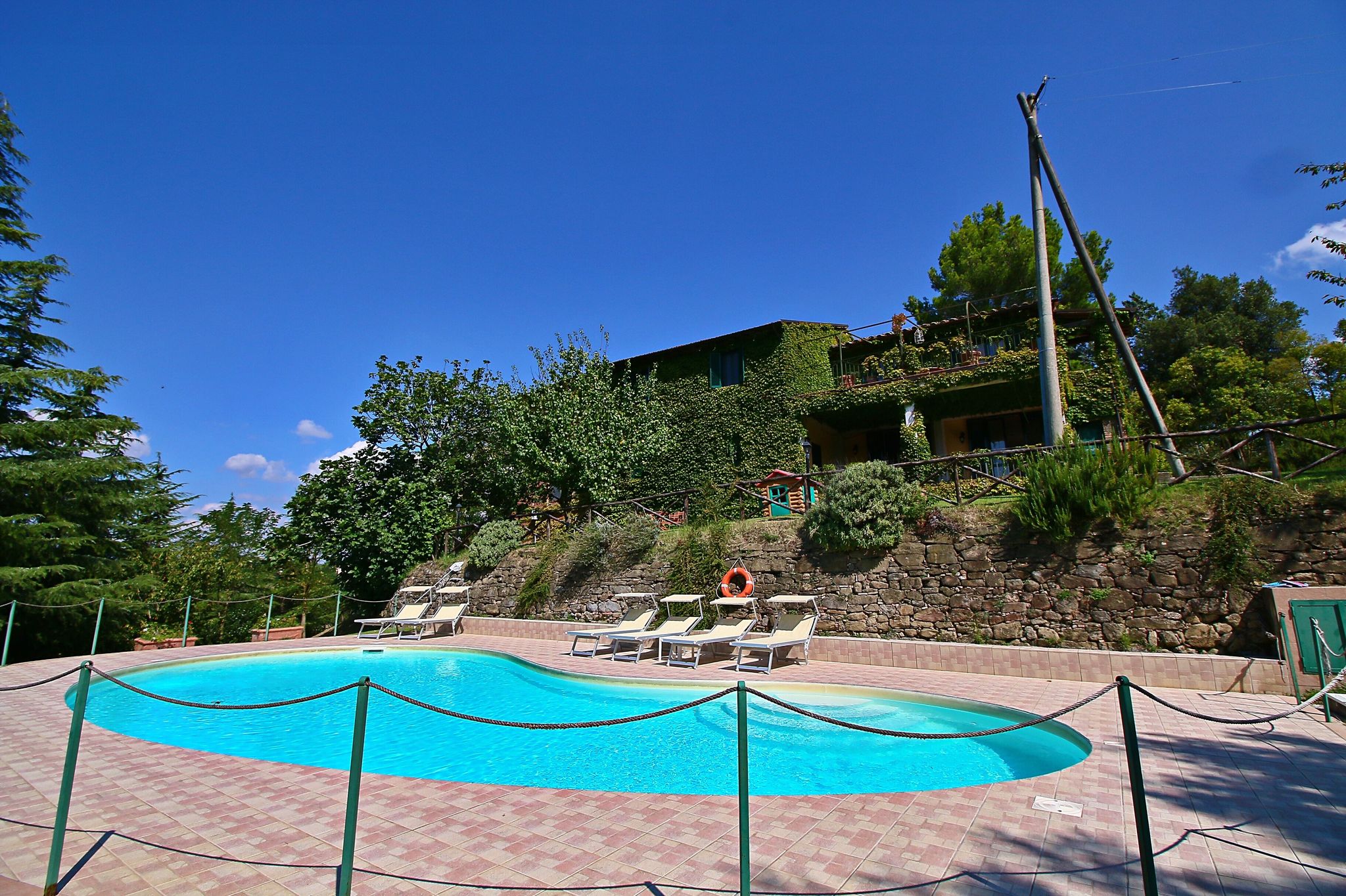 Appartement élégant à Torgiano avec jardin
