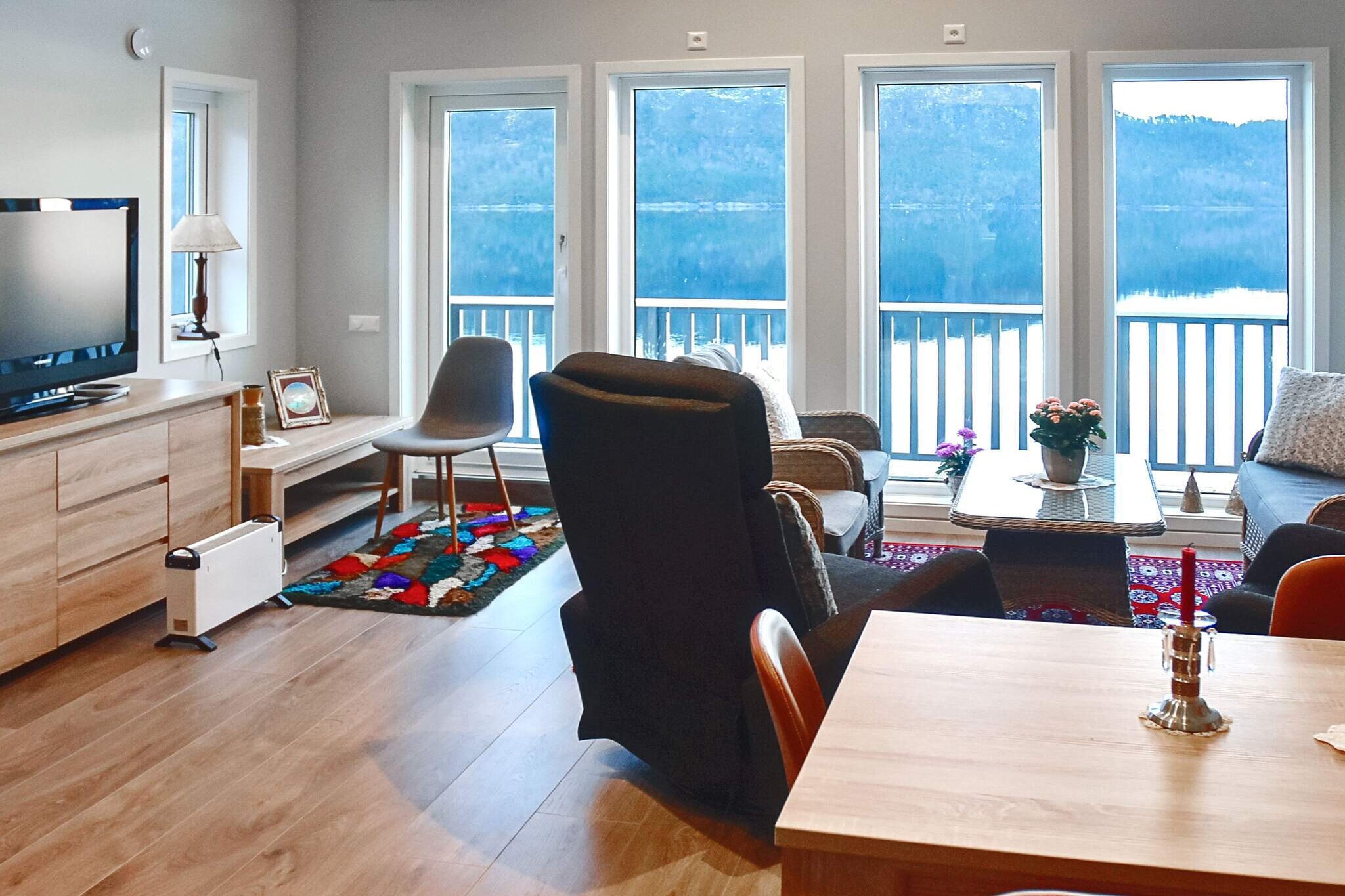 8 persoons vakantie huis in VATNE - Binnen