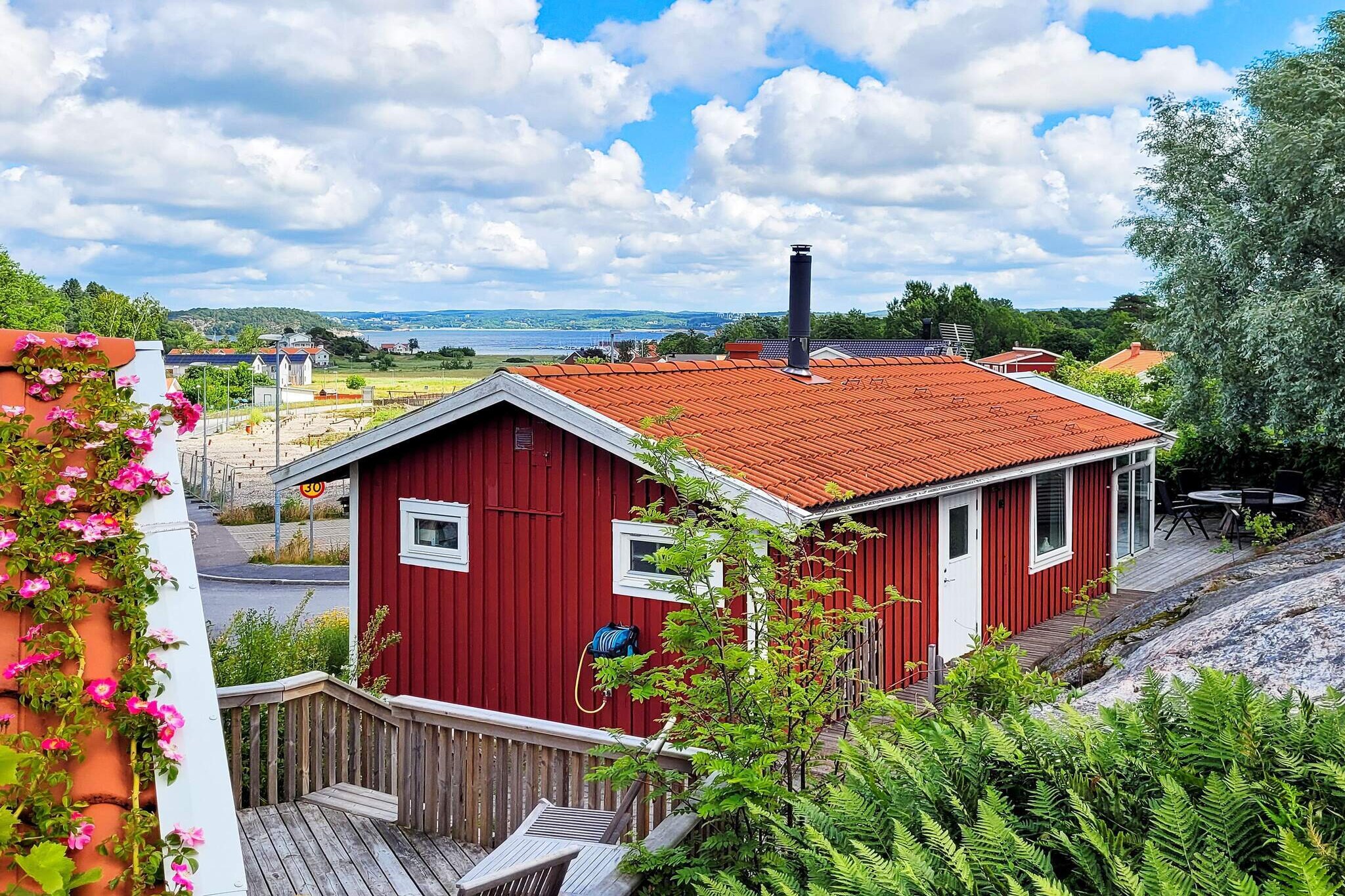 Seaside Charm in Hoviksnas-By Traum