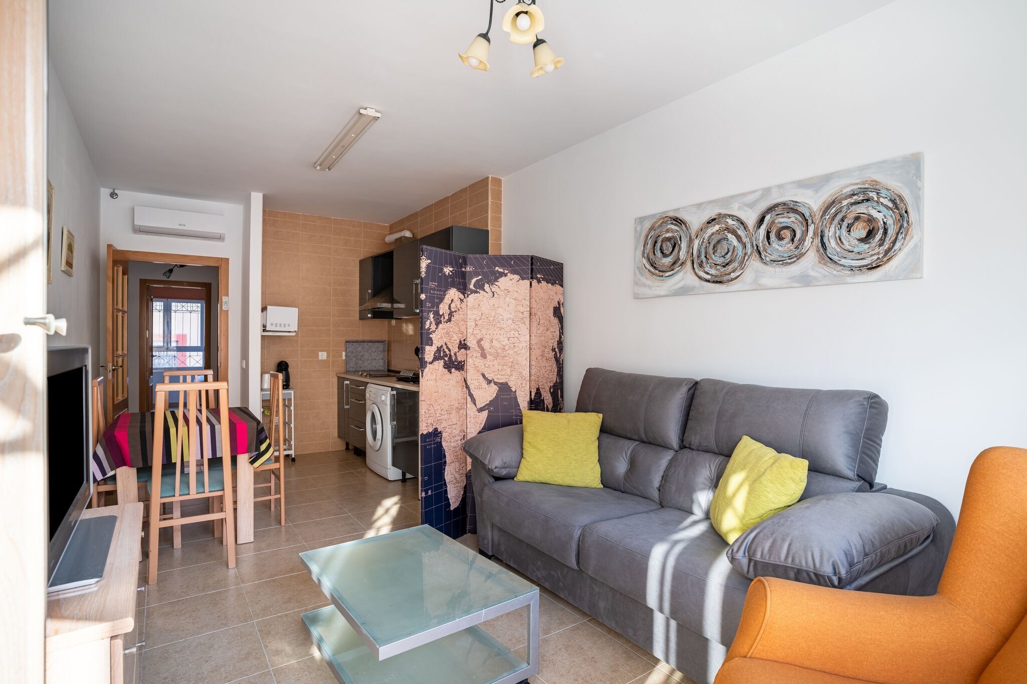 Schöne Wohnung in Aguadulce in der Nähe von Playa da Ventilla