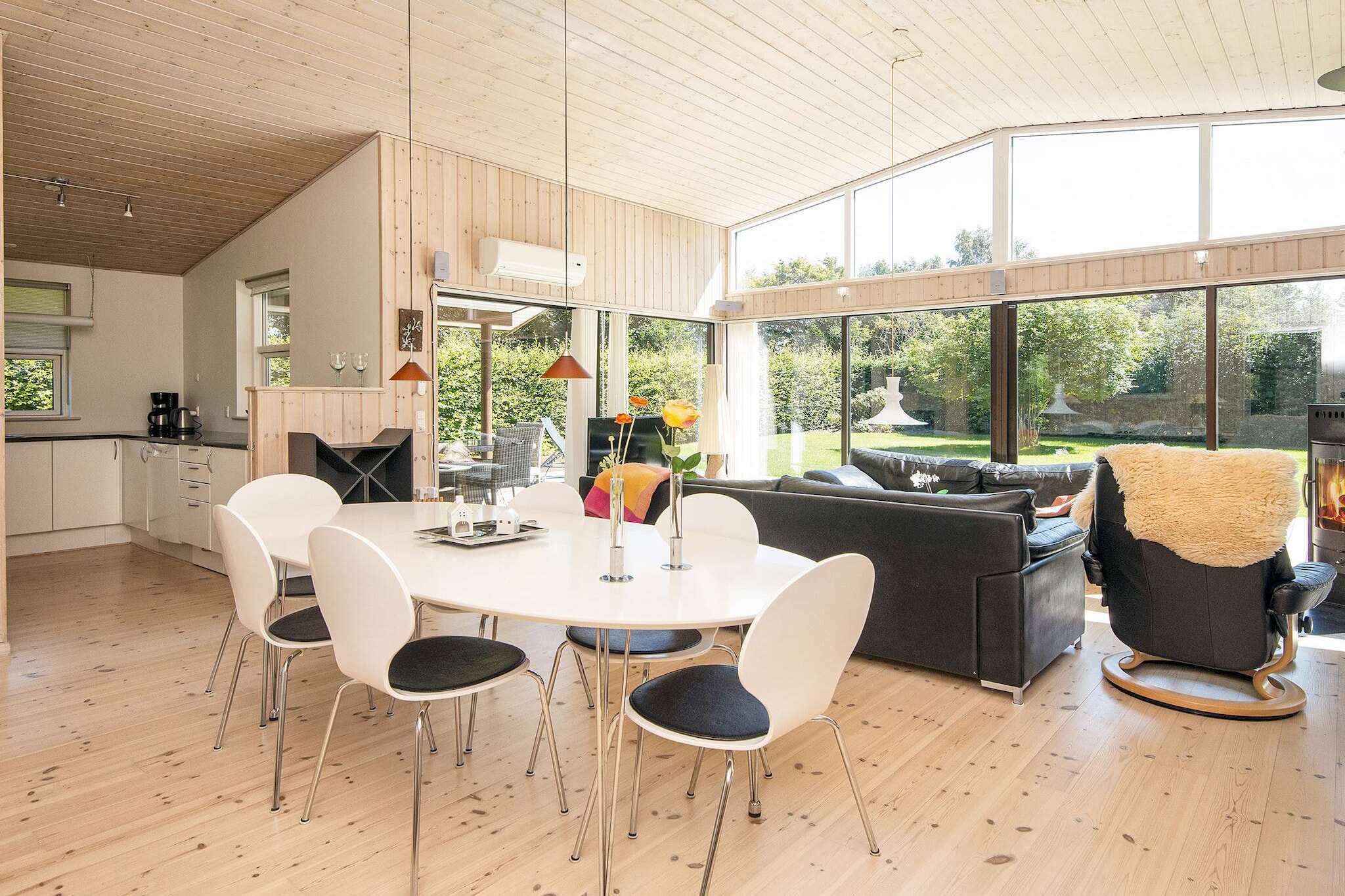 8 persoons vakantie huis in Glesborg - Binnen