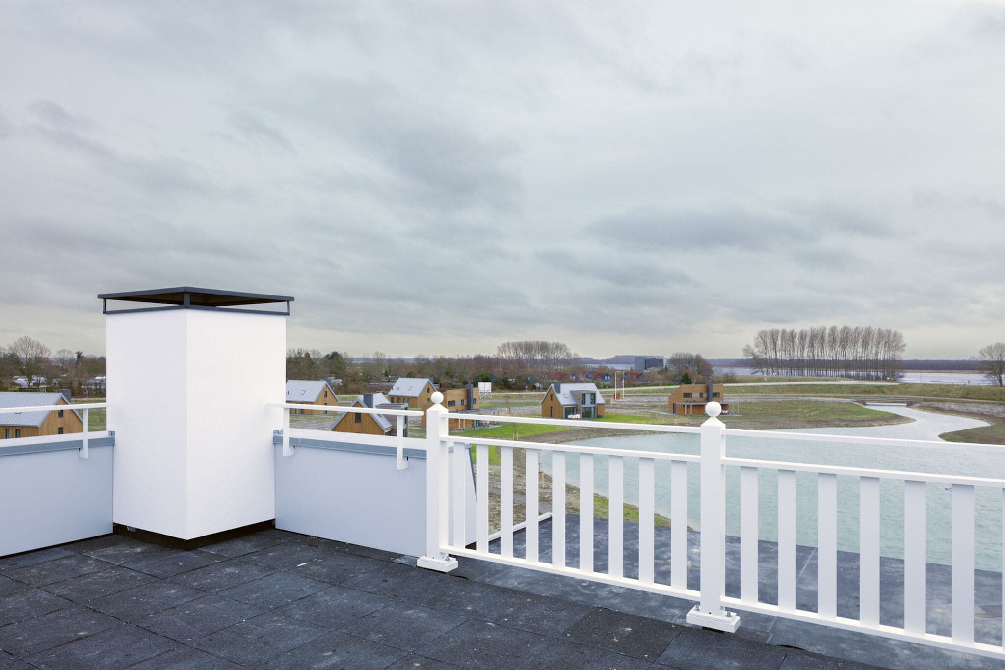 Modern penthouse, 2 badkamers, nabij Veerse Meer