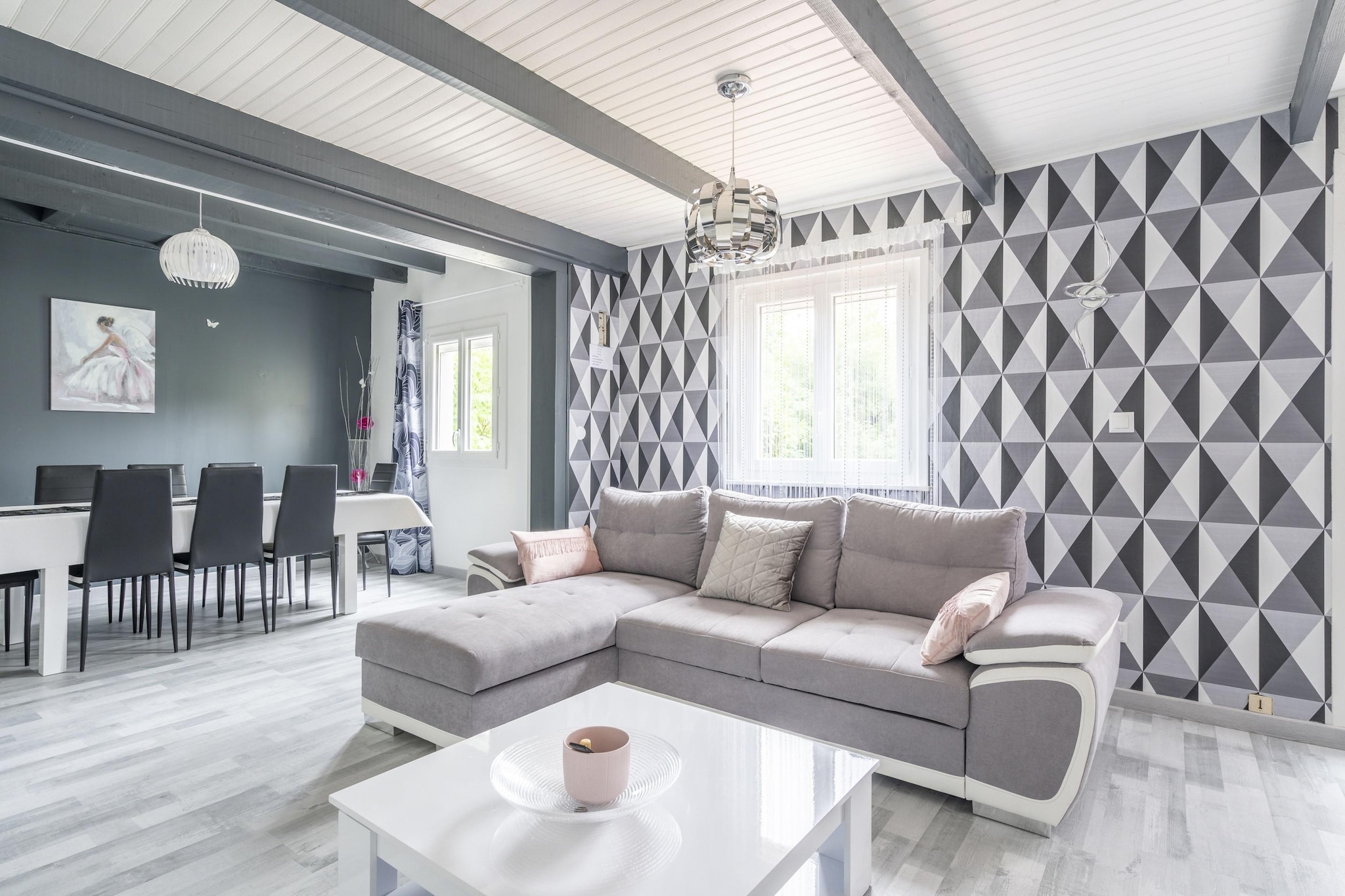Spacious villa 200 metres from the river Orb