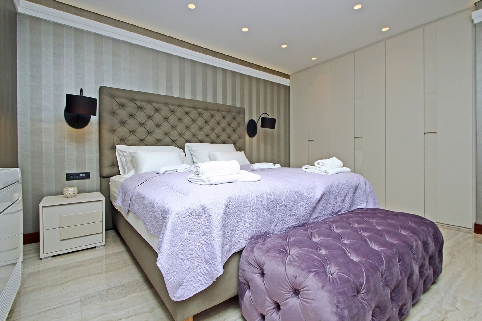 Luxe appartement met twee slaapkamers en uitzicht op zee in Crikvenica
