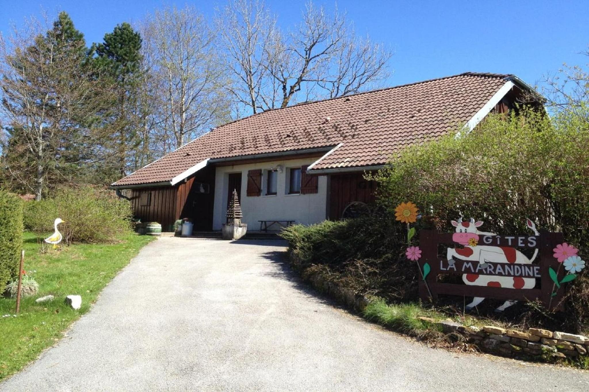 Gîte de la Marandine in Métabief with garden