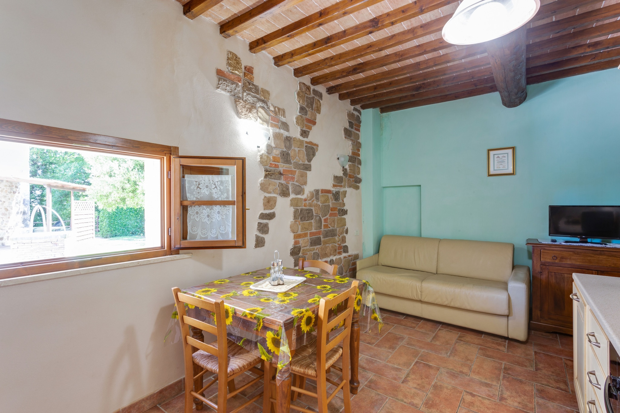 Ground floor: (open kitchen(hob(4 ring stoves, gas), electric kettle, toaster, hood, coffee machine, oven, fridge), Living/diningroom(double sofa bed, TV(satellite), dining table), bedroom(bunk bed), bedroom(single bed, single bed), bathroom(shower, washbasin, toilet, bidet), heating(central, gas))\n\nwashing machine(shared with other guests), terrace(private), garden(shared with other guests, 3000 m2), garden furniture, BBQ(shared with other guests), parking, swimming pool(shared with other guests, 16 x  8 m., opened from May upto and including Sep)