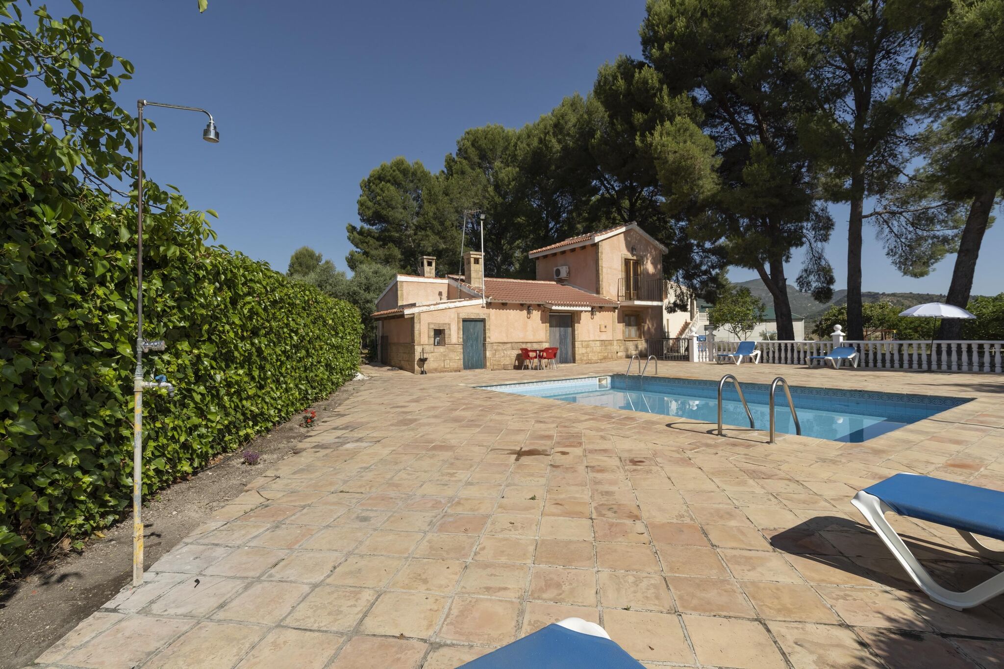 Ruim vakantiehuis in Moratalla met een zwembad