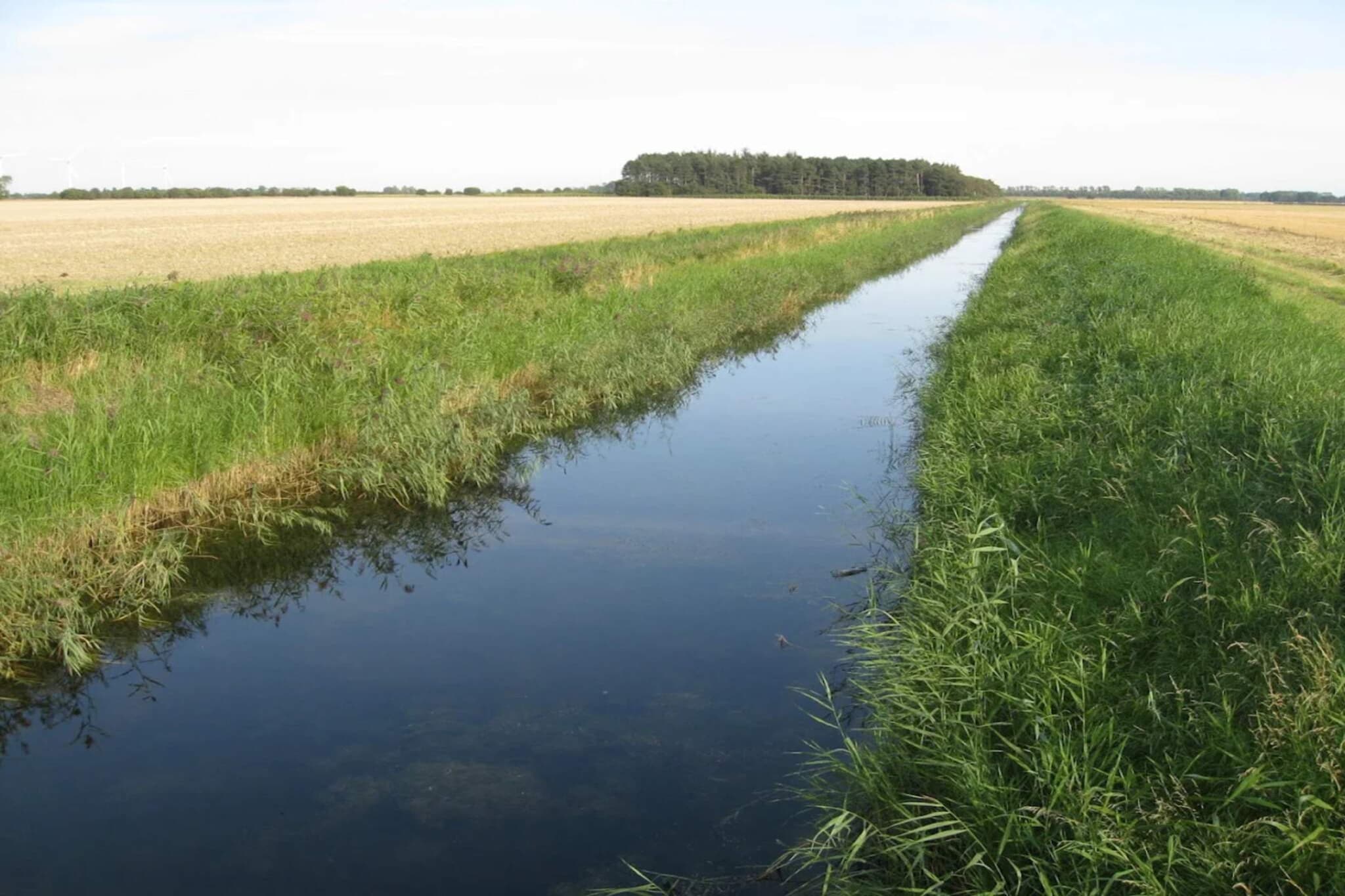 Kustelijke Sereniteit in Hummingen-By Traum-Waterzicht