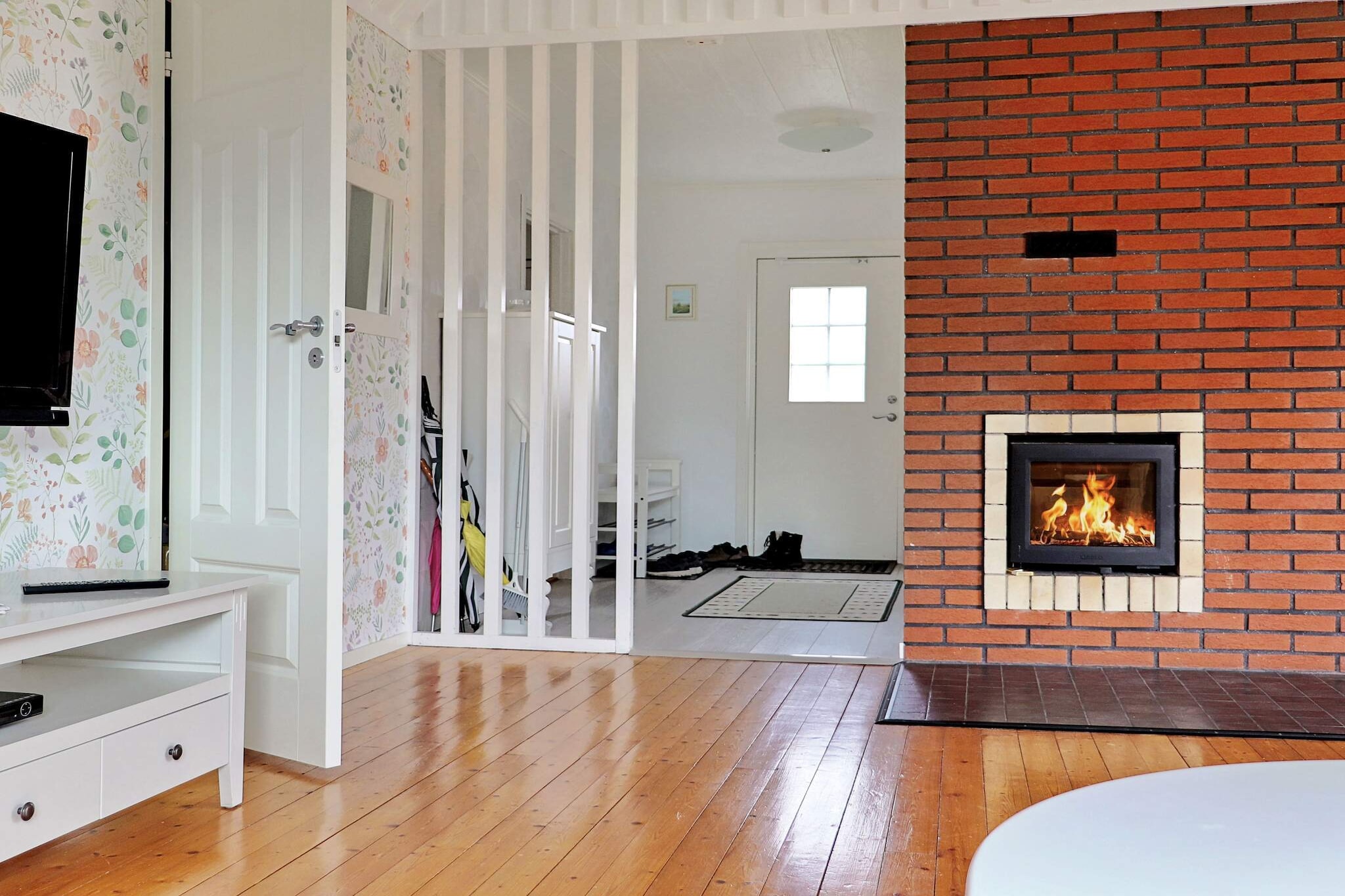 8 person holiday home in TRÄSLÖVSLÄGE