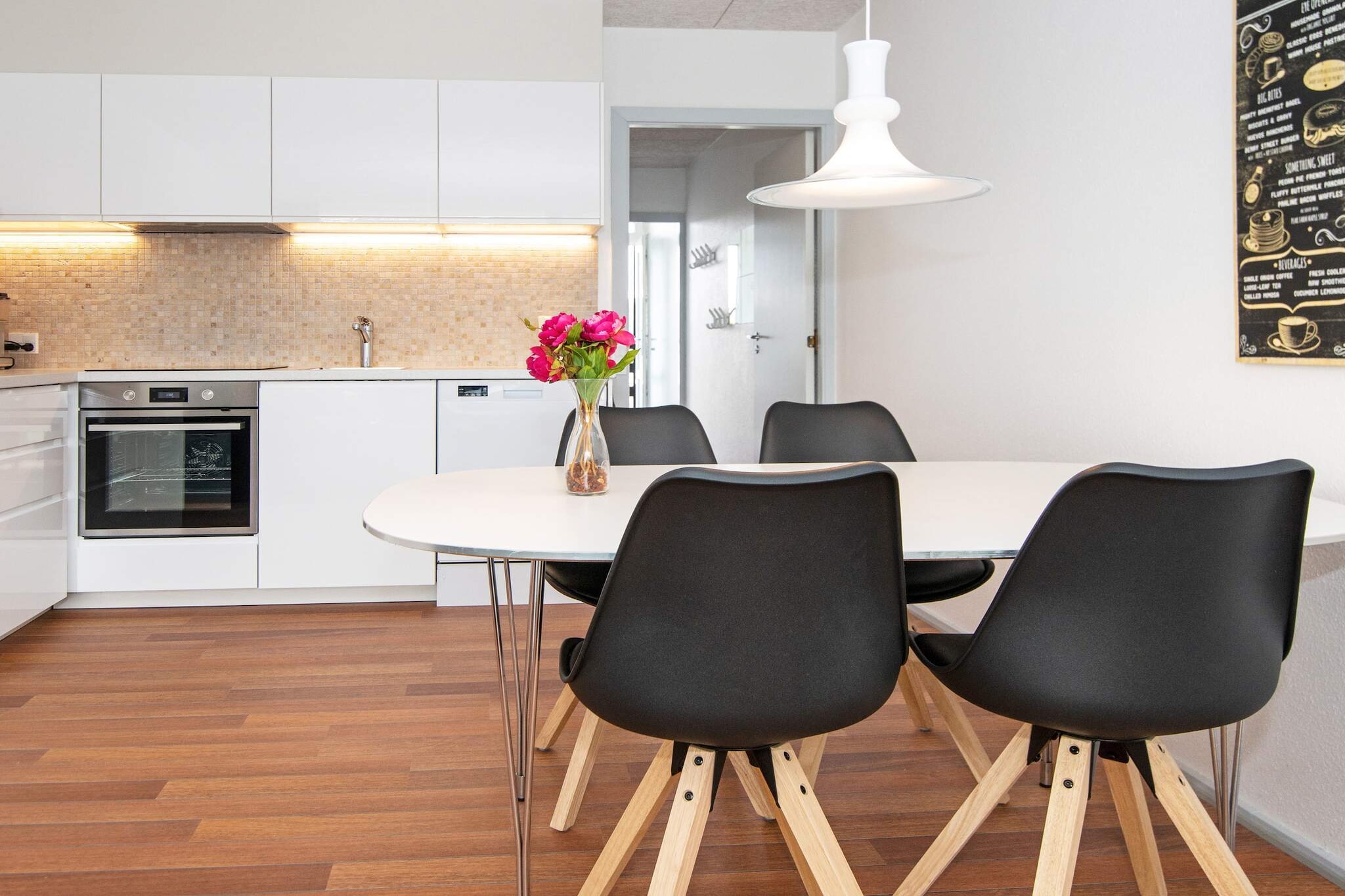 2 room,ground floor or 1.-Intérieur