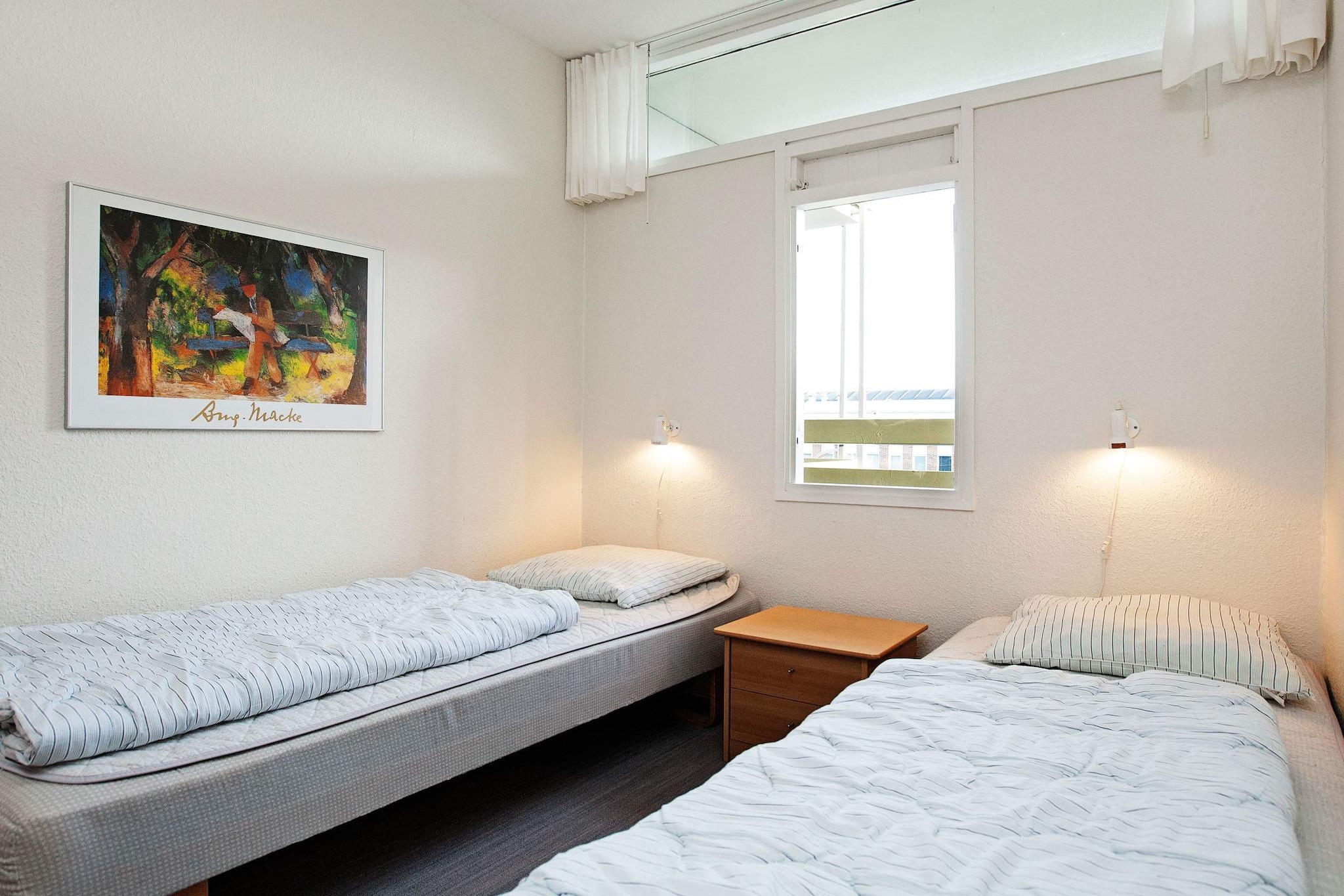 2 room w/seaview-Binnen
