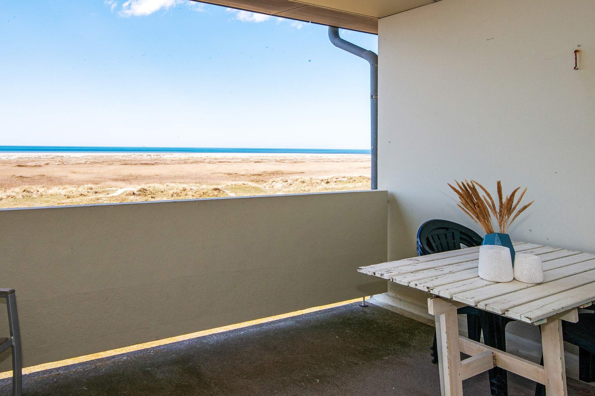 2 room w/seaview-Waterzicht