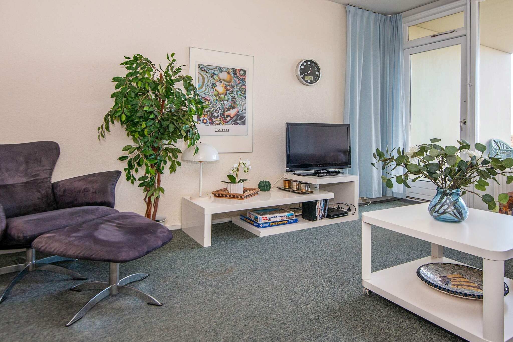 2 room w/seaview-Binnen