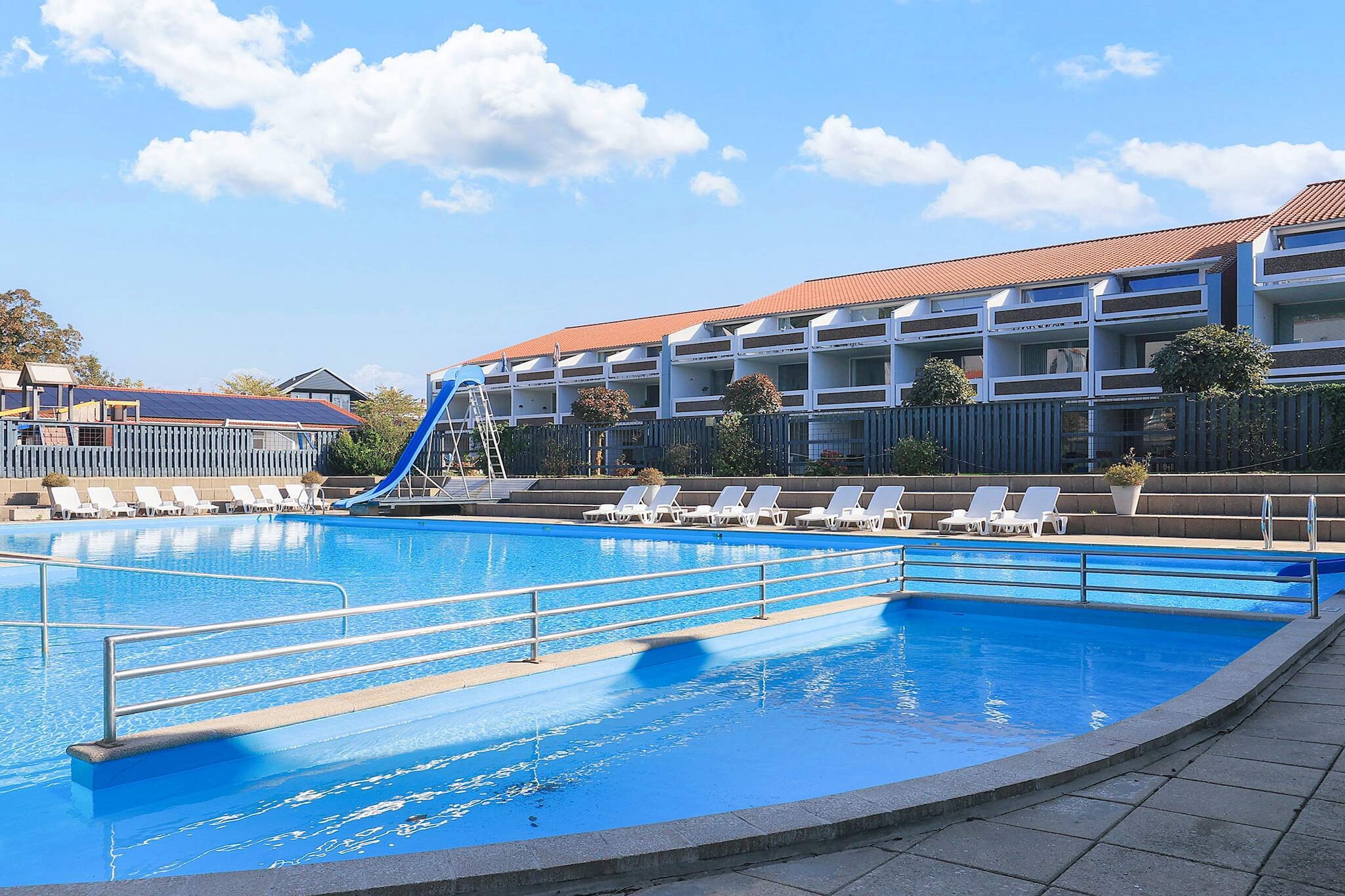 4 Personen Ferienhaus auf einem Ferienpark Faaborg-Schwimmbad