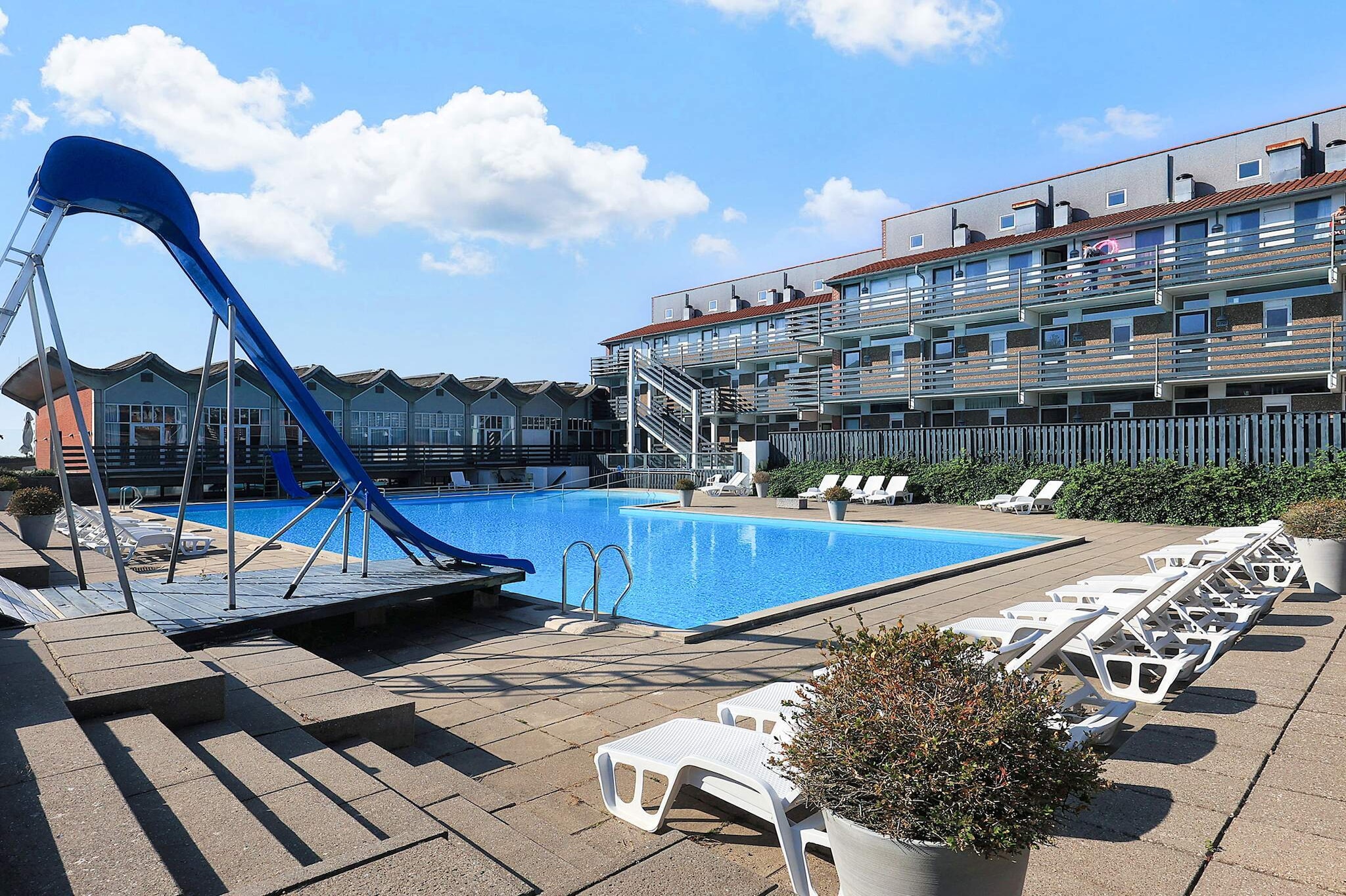 4 Personen Ferienhaus auf einem Ferienpark Faaborg-Schwimmbad